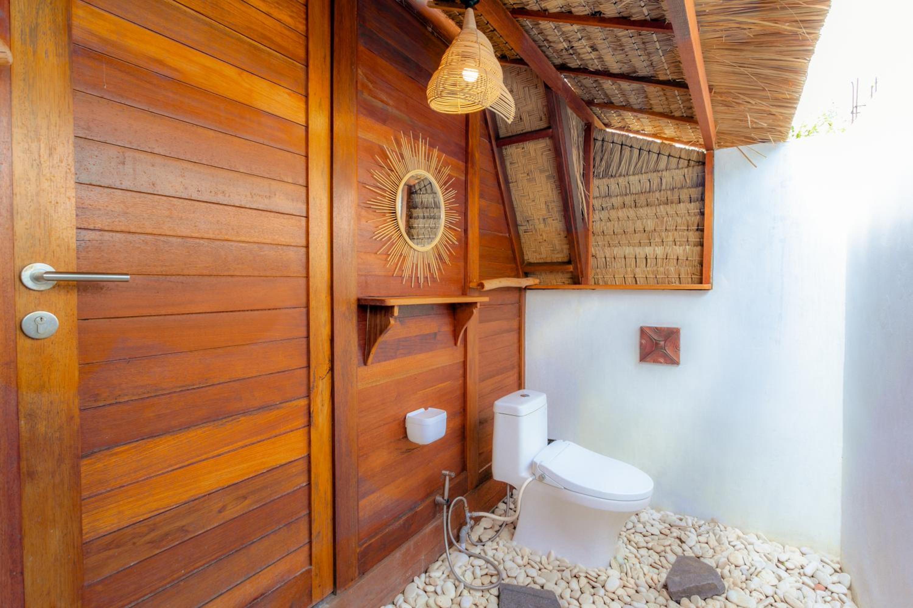 Glamping with King and Queen Bed - Photo 5