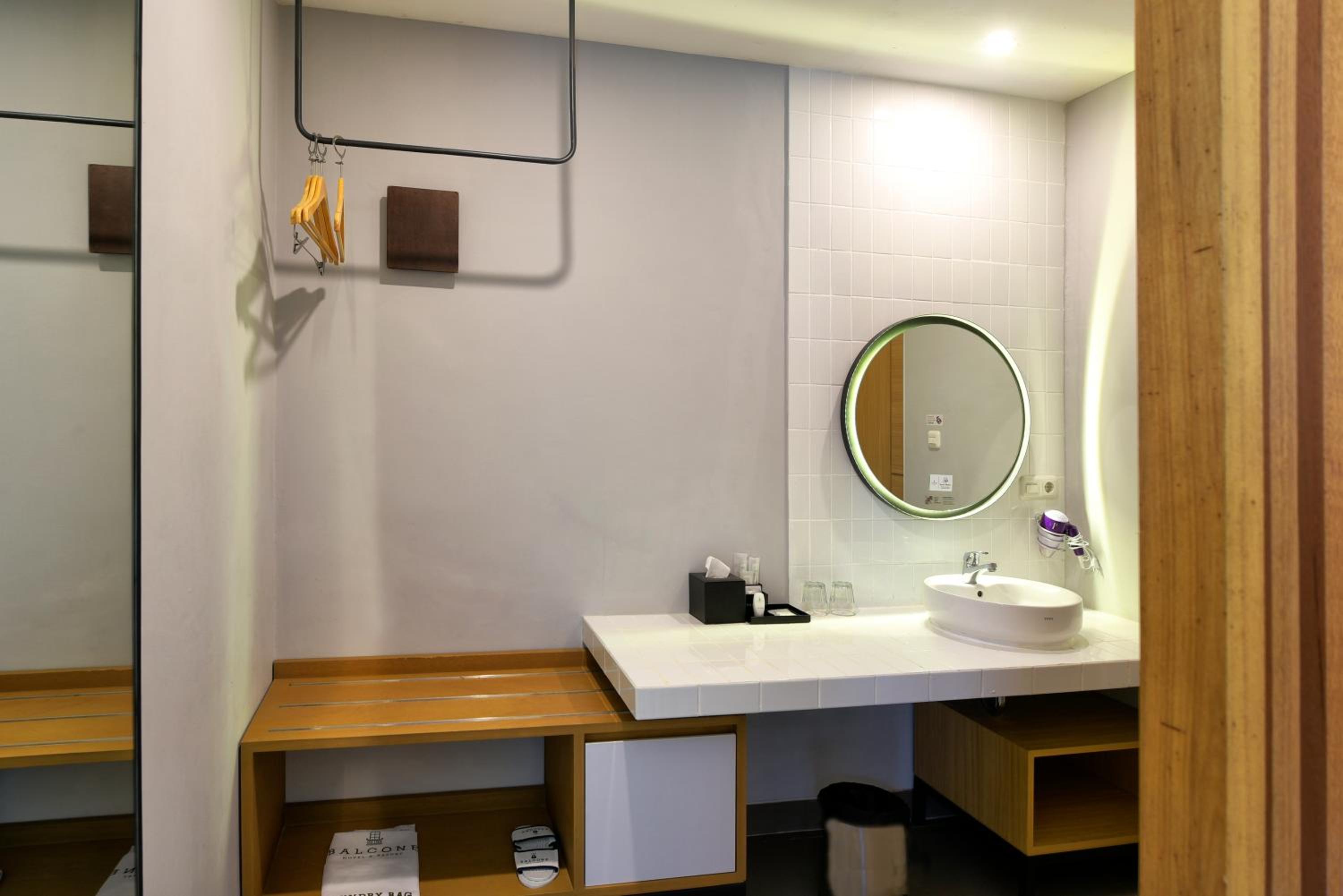 Deluxe Twin Room - Photo 3
