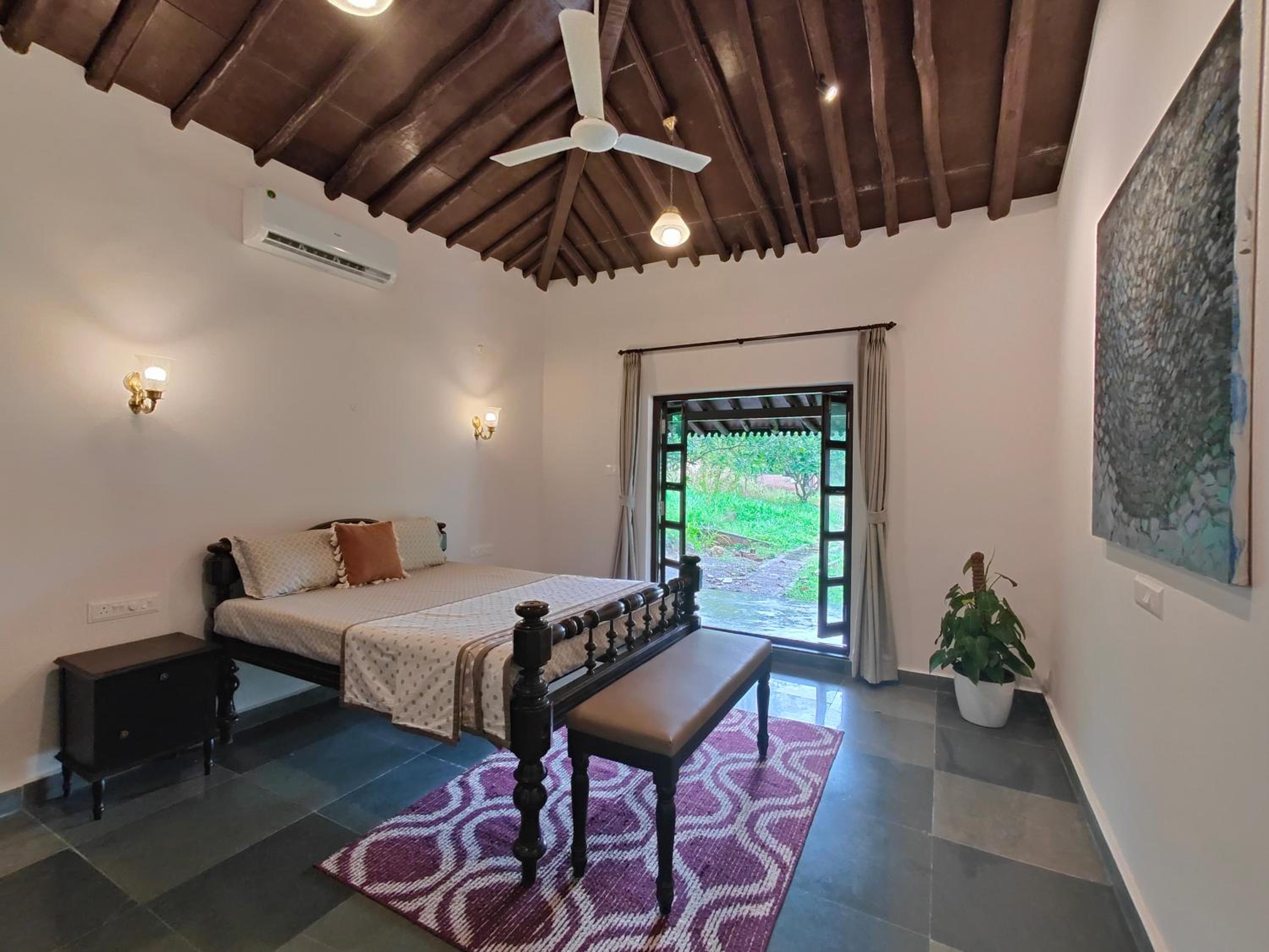 Two-Bedroom Villa - Photo 6