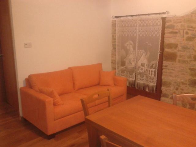 One-Bedroom Apartment with Garden View - Photo 4