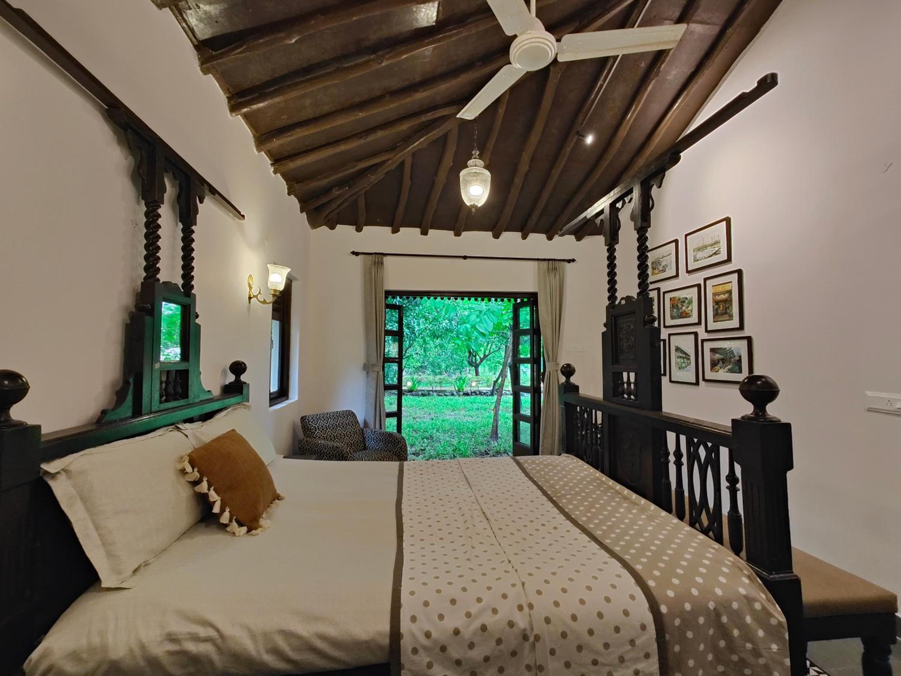Three-Bedroom Villa - Photo 10