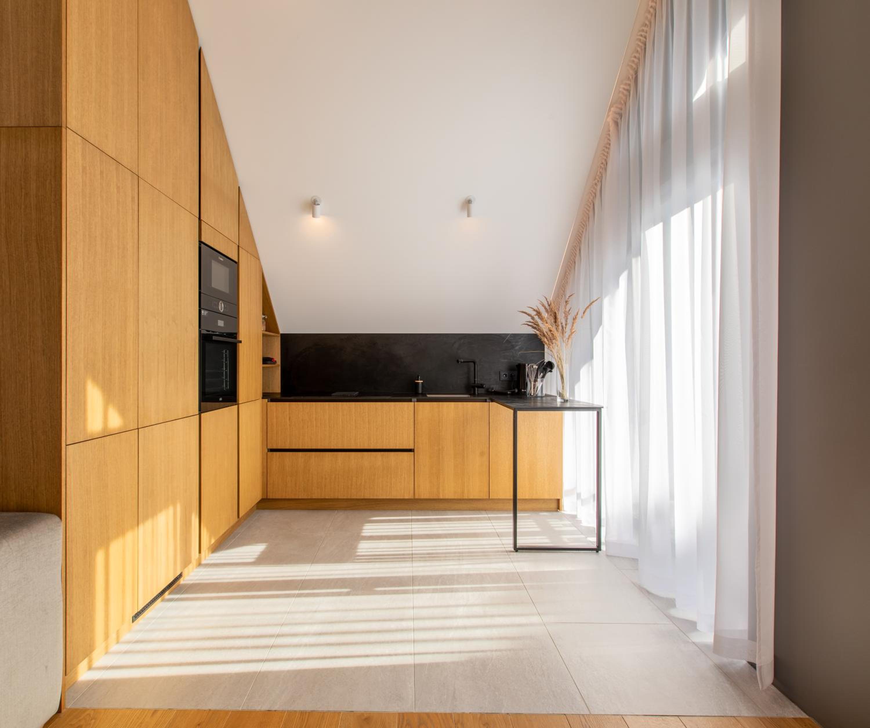 Apartment with Sea View - Photo 17
