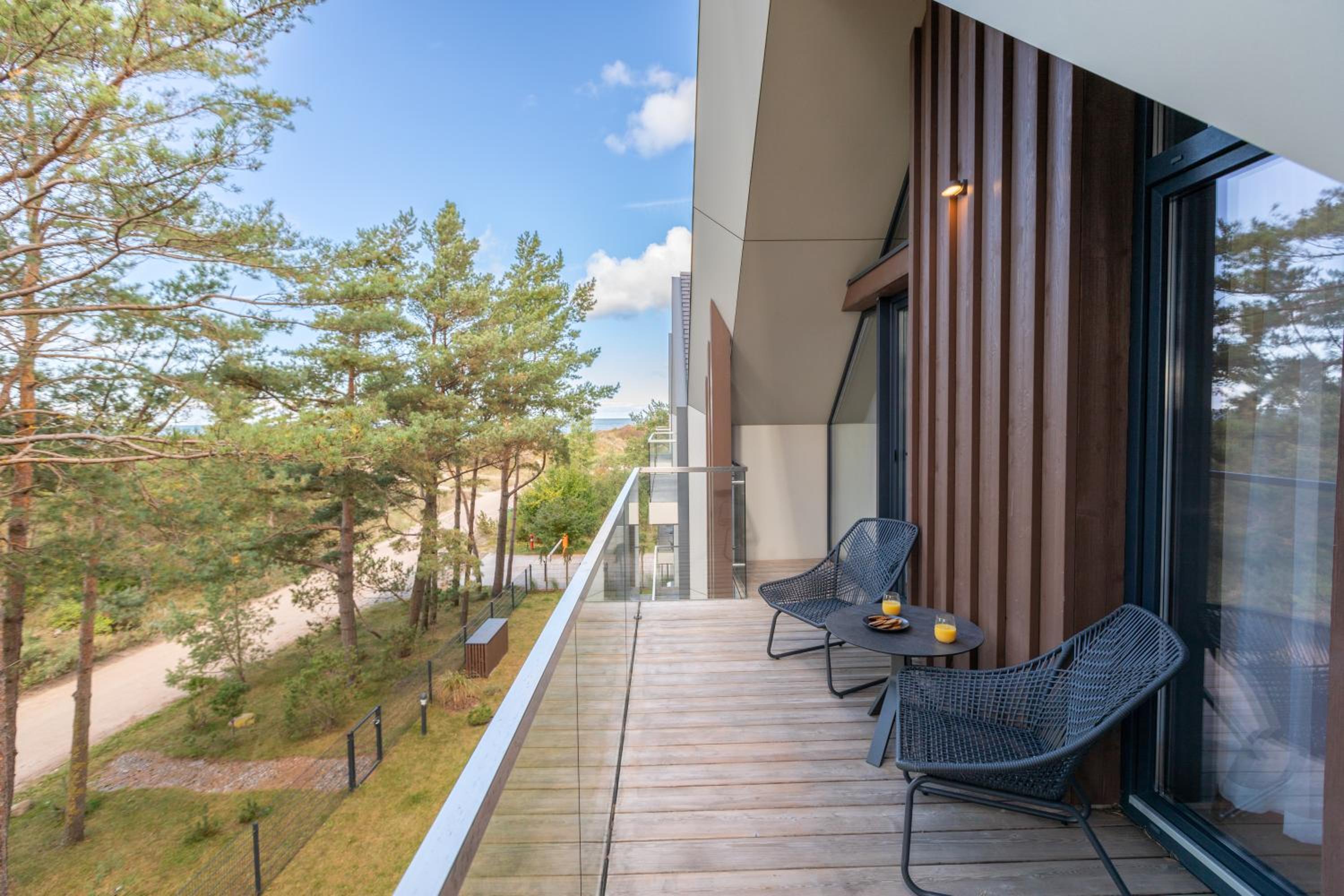 Apartment with Sea View - Photo 14