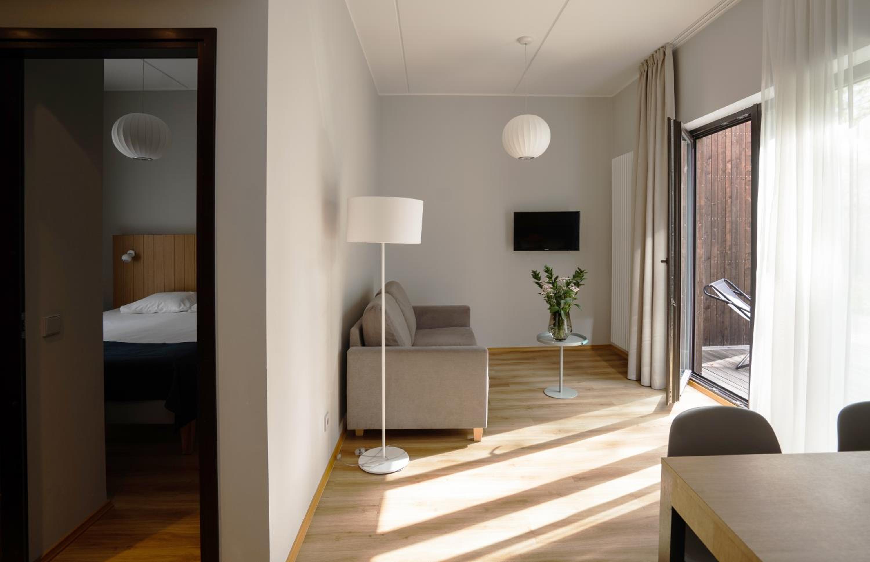 Two Room Apartment