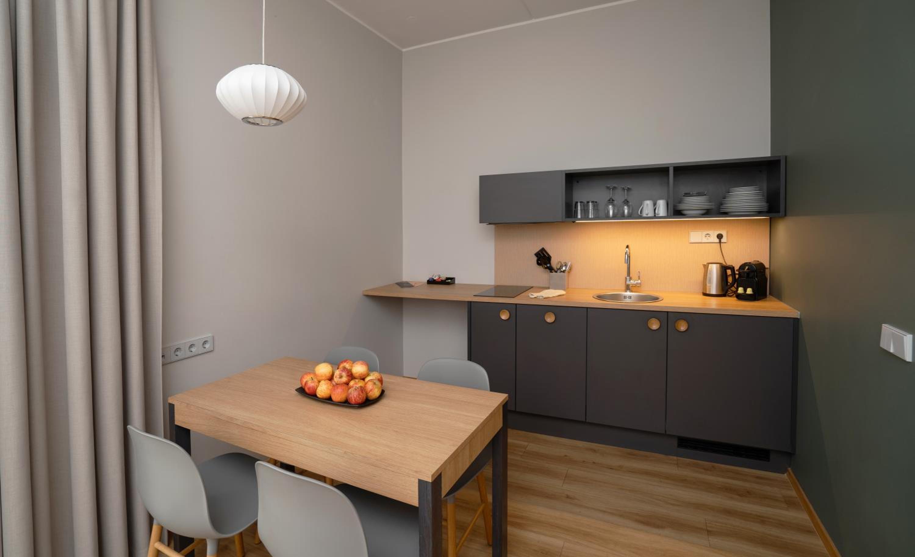One-Bedroom Apartment  - Photo 23