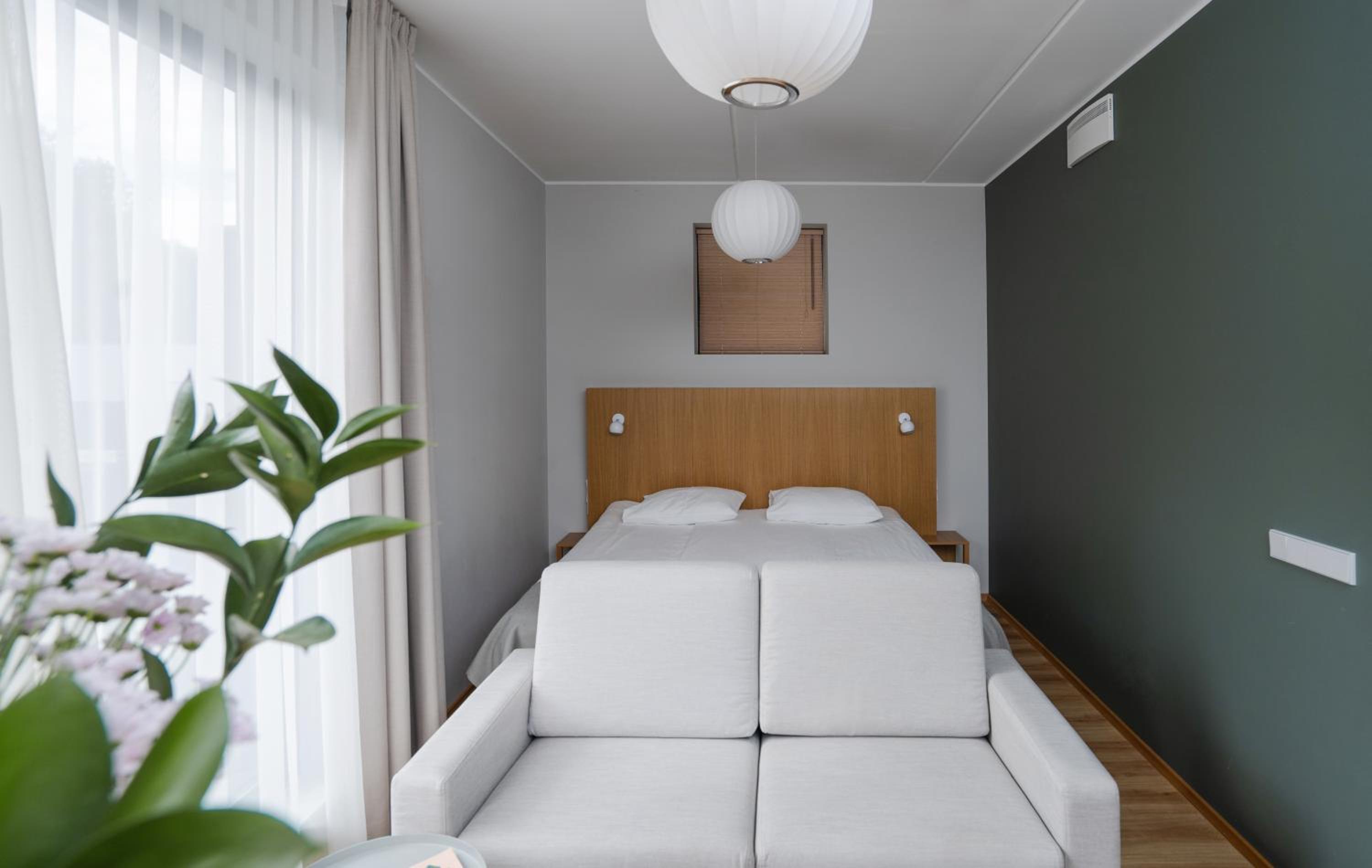 One-Bedroom Apartment  - Photo 14