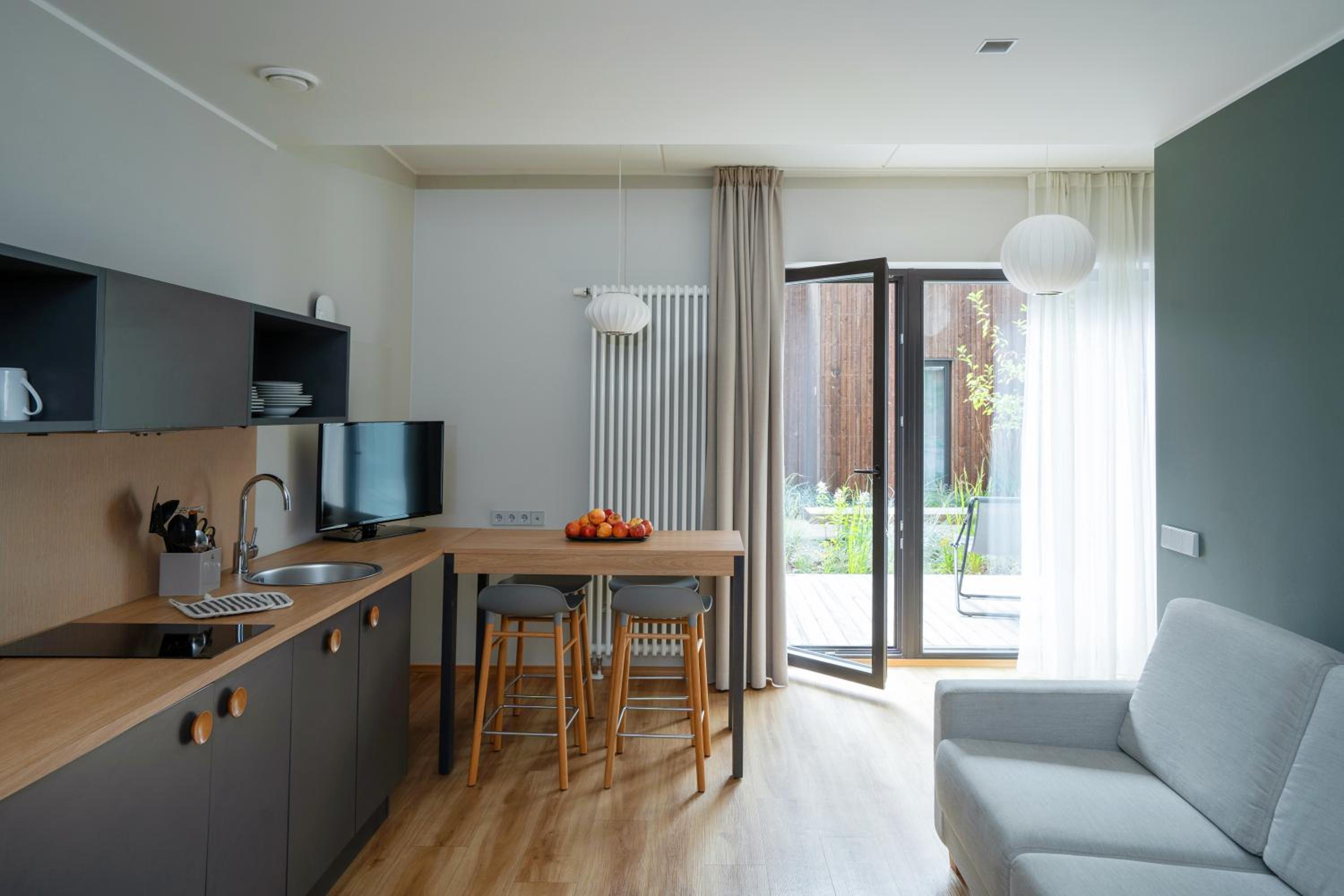 One-Bedroom Apartment  - Photo 34