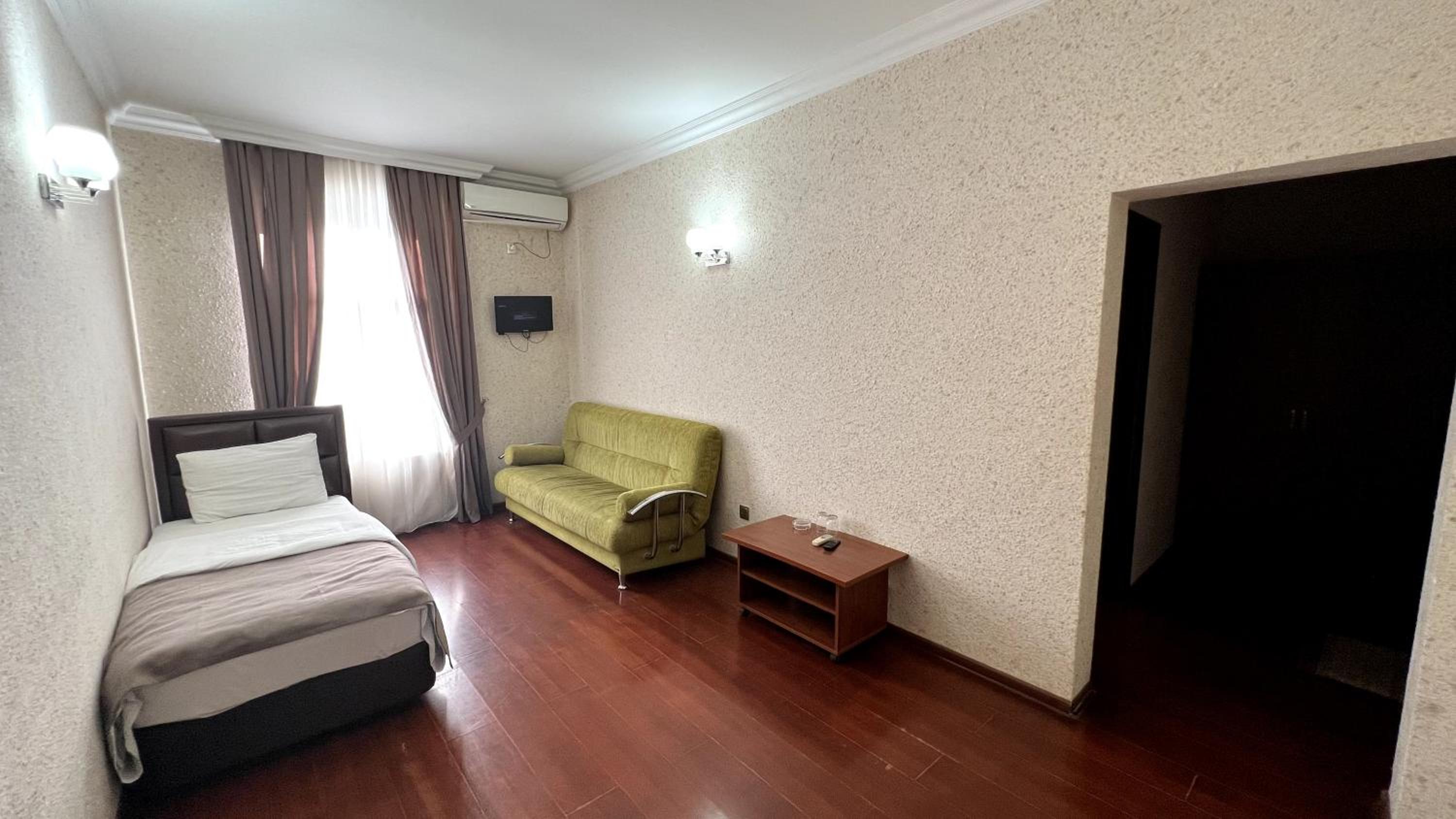 Quadruple Room photo 2
