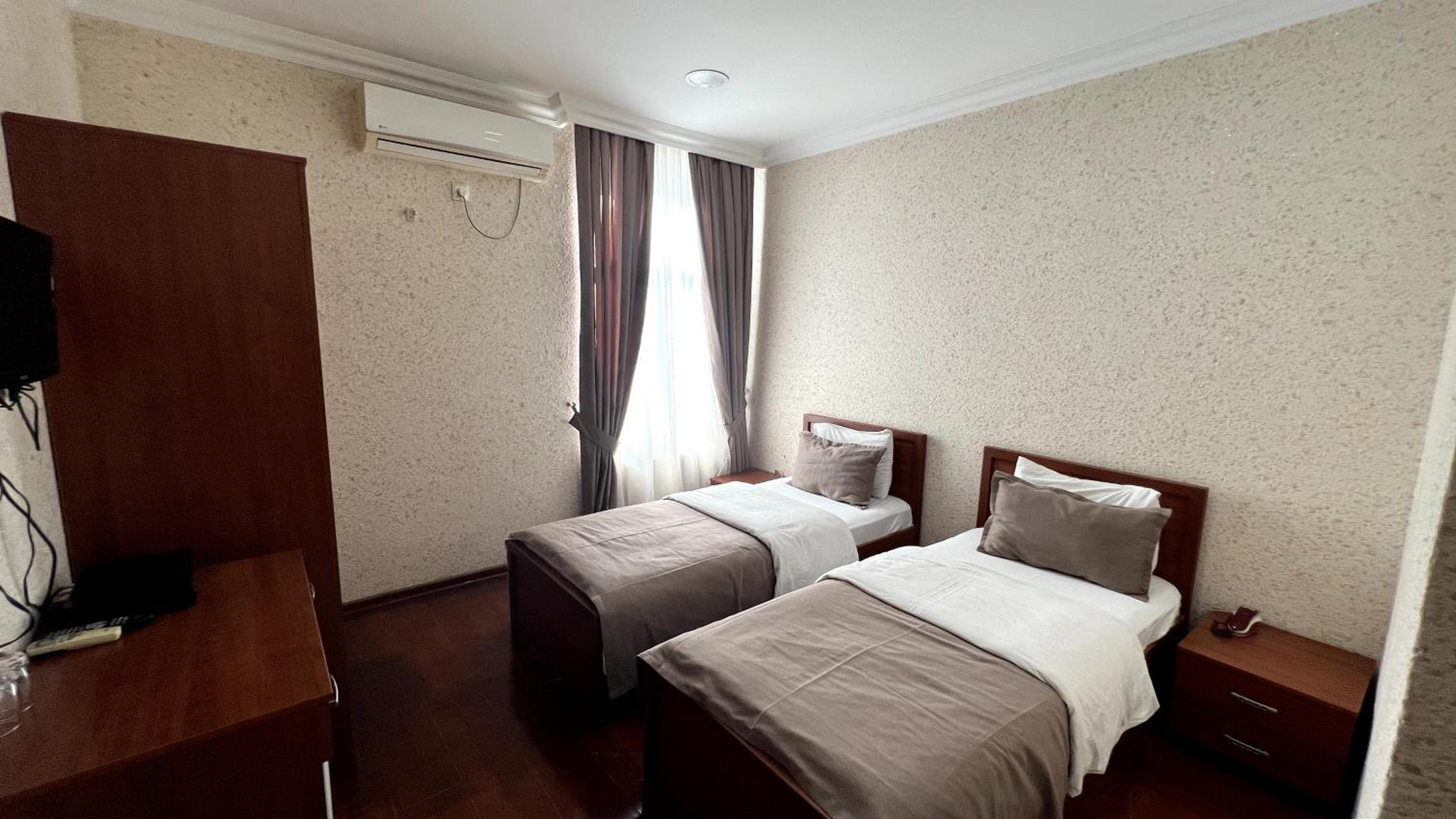 Small Double Room photo 2