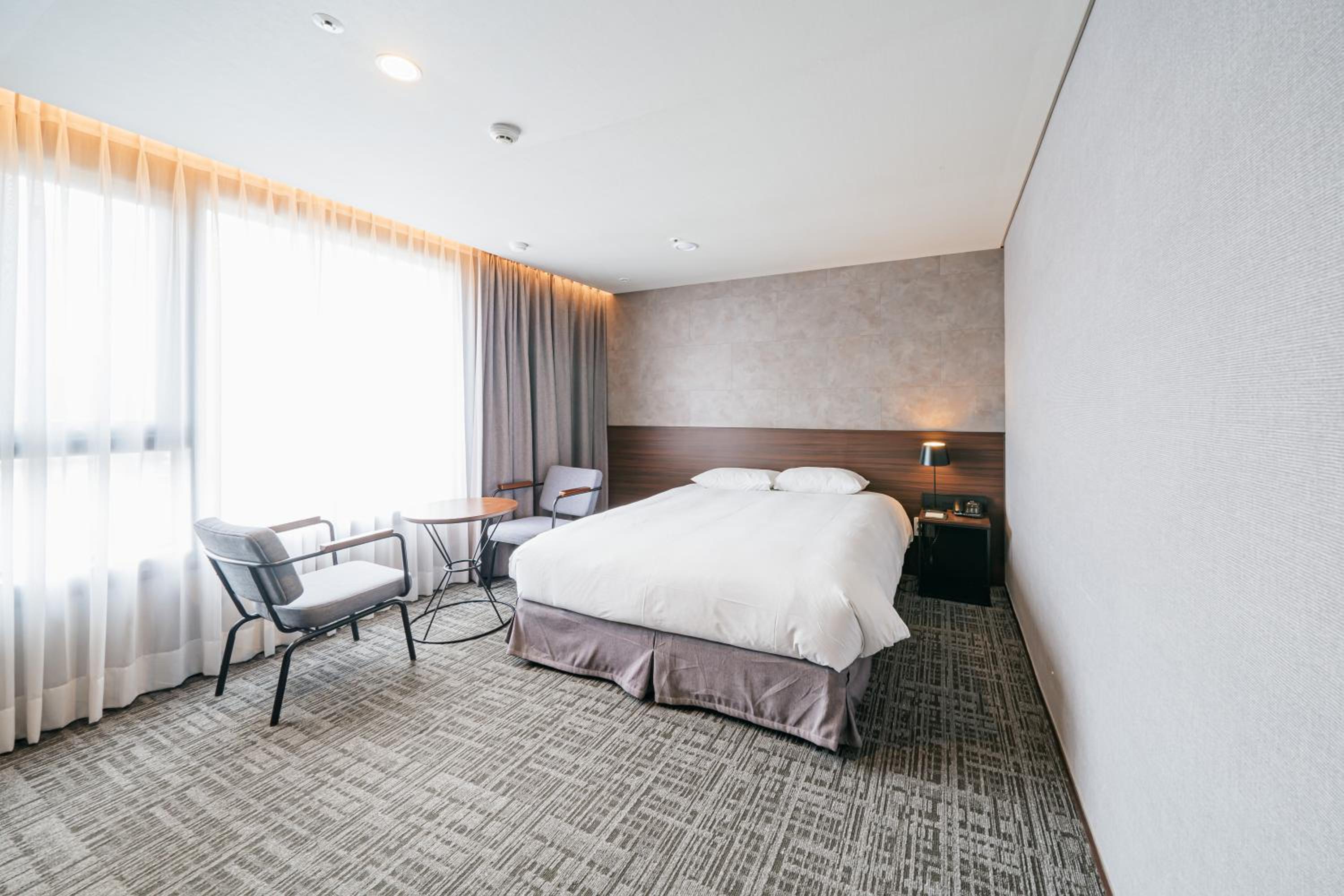 City Double Room - Photo 5