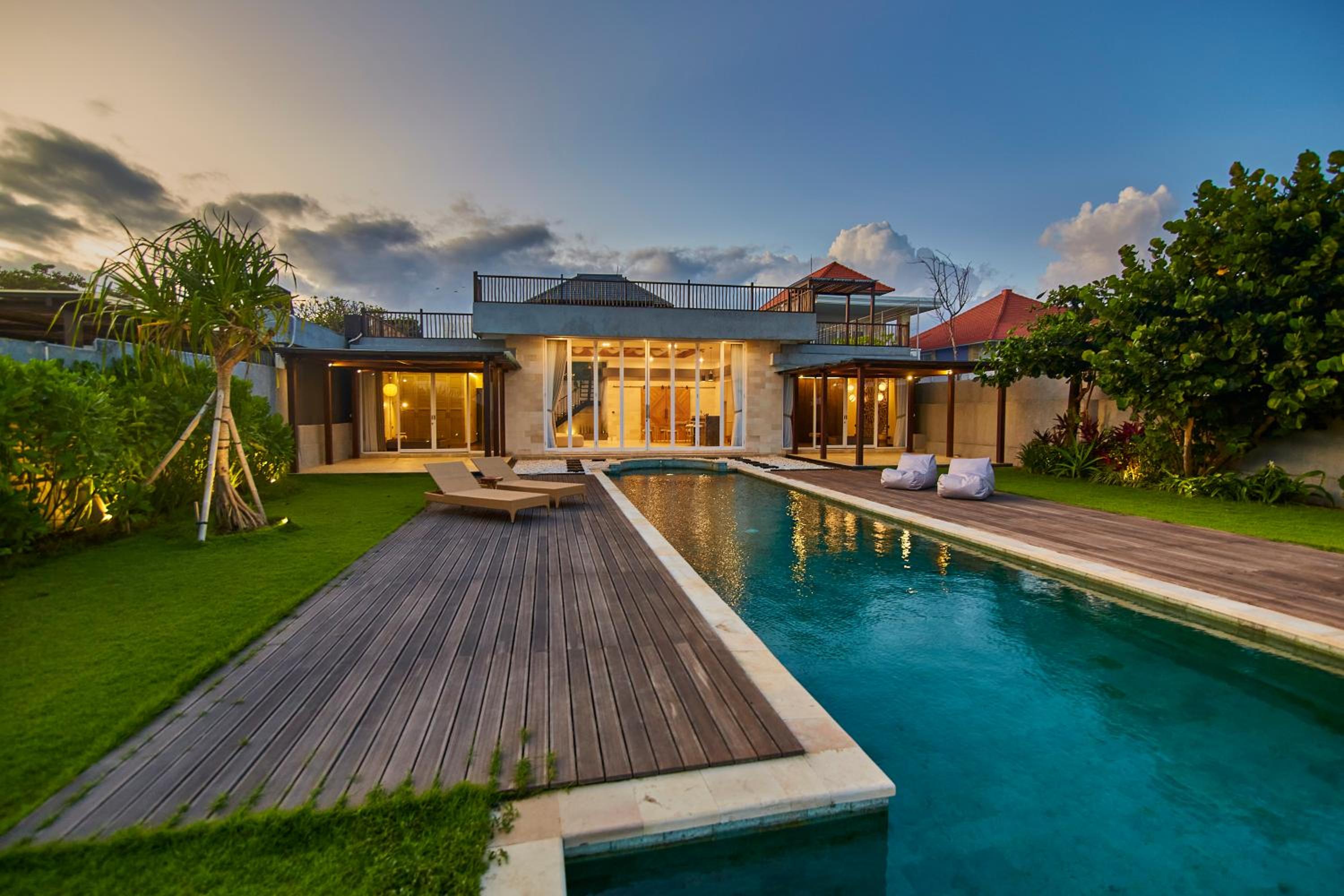 Villa Beach Front Sahadewa - Photo 21