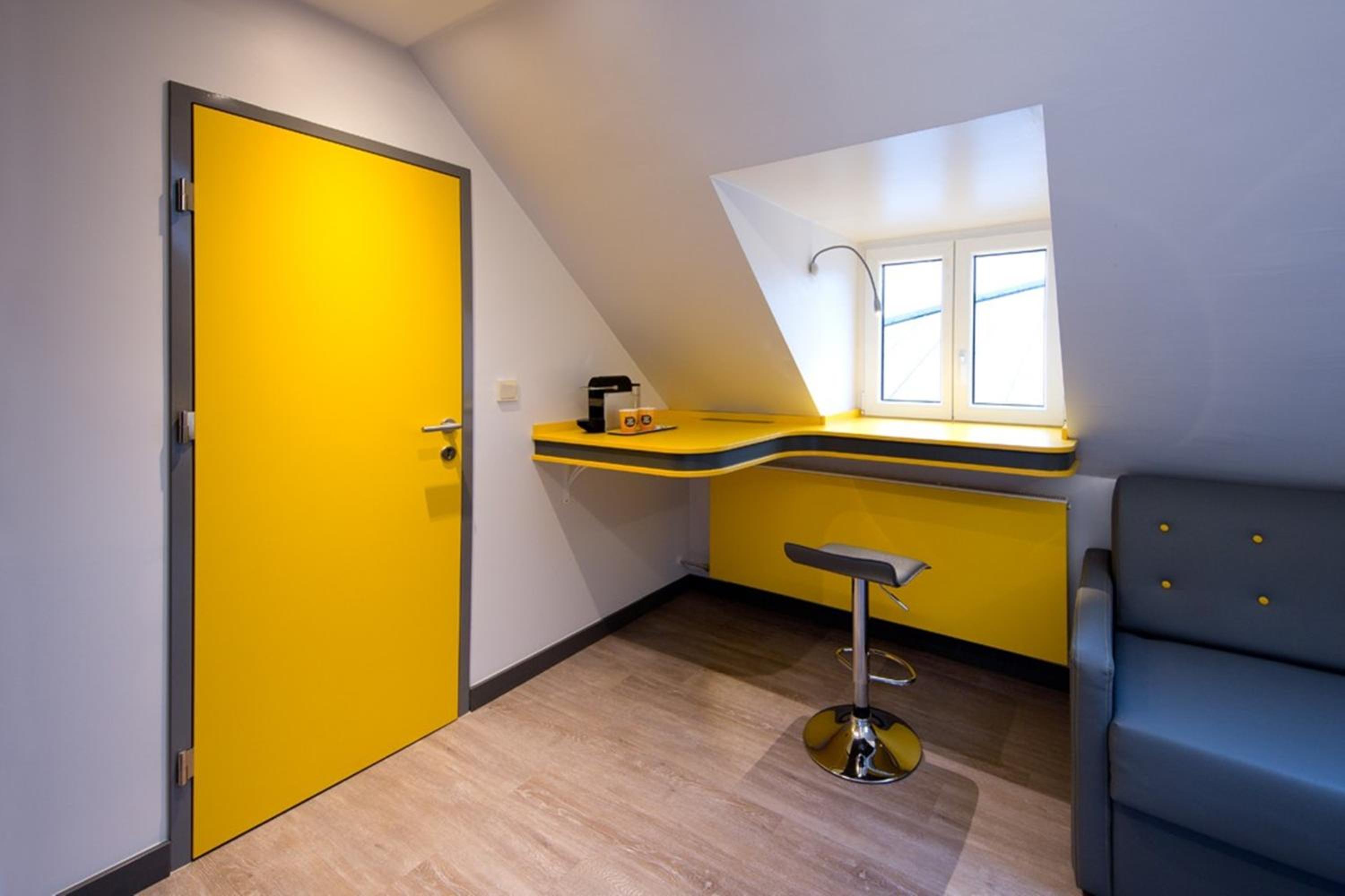 Quadruple Room (69 ft²) photo 3