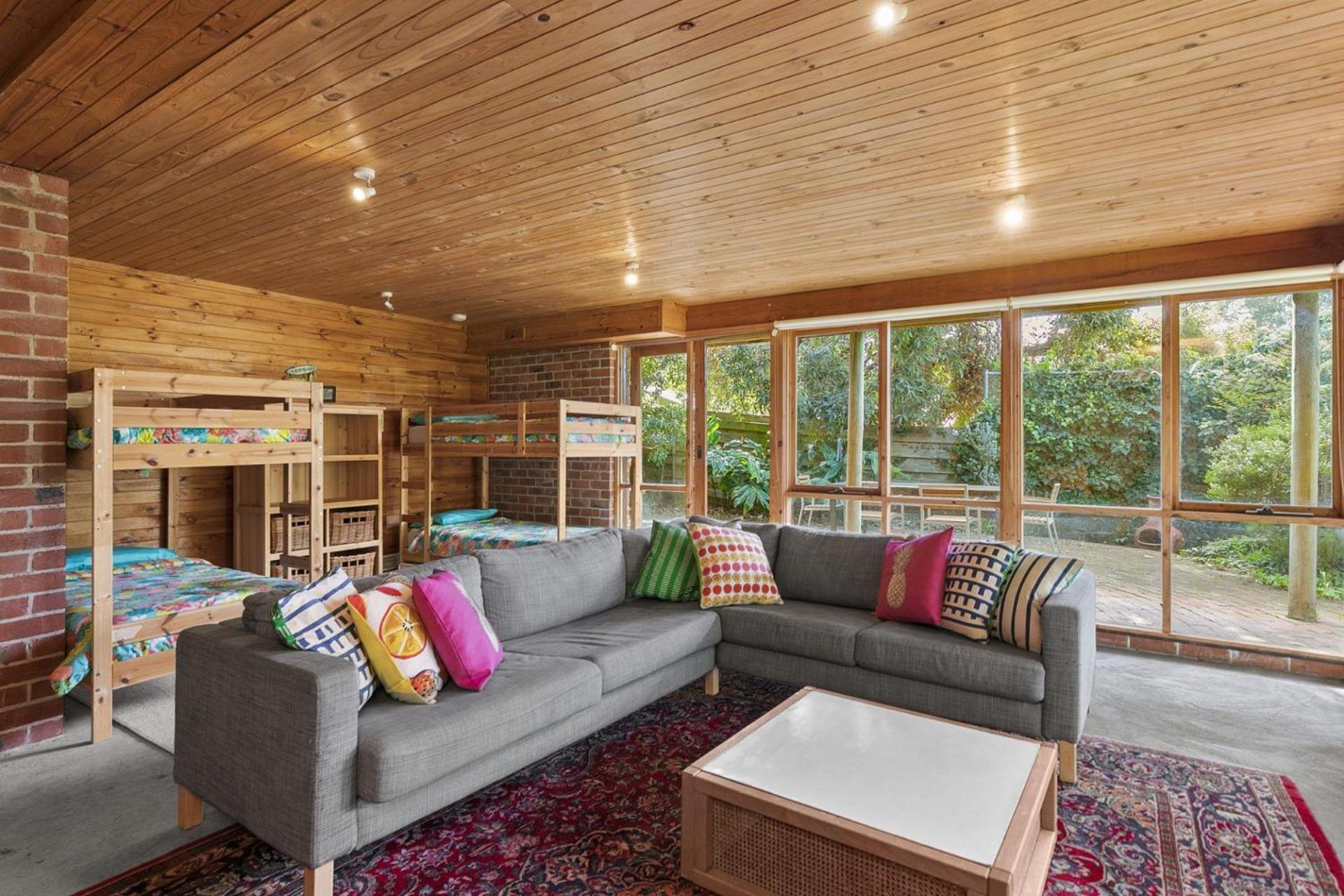Four-Bedroom House photo 1