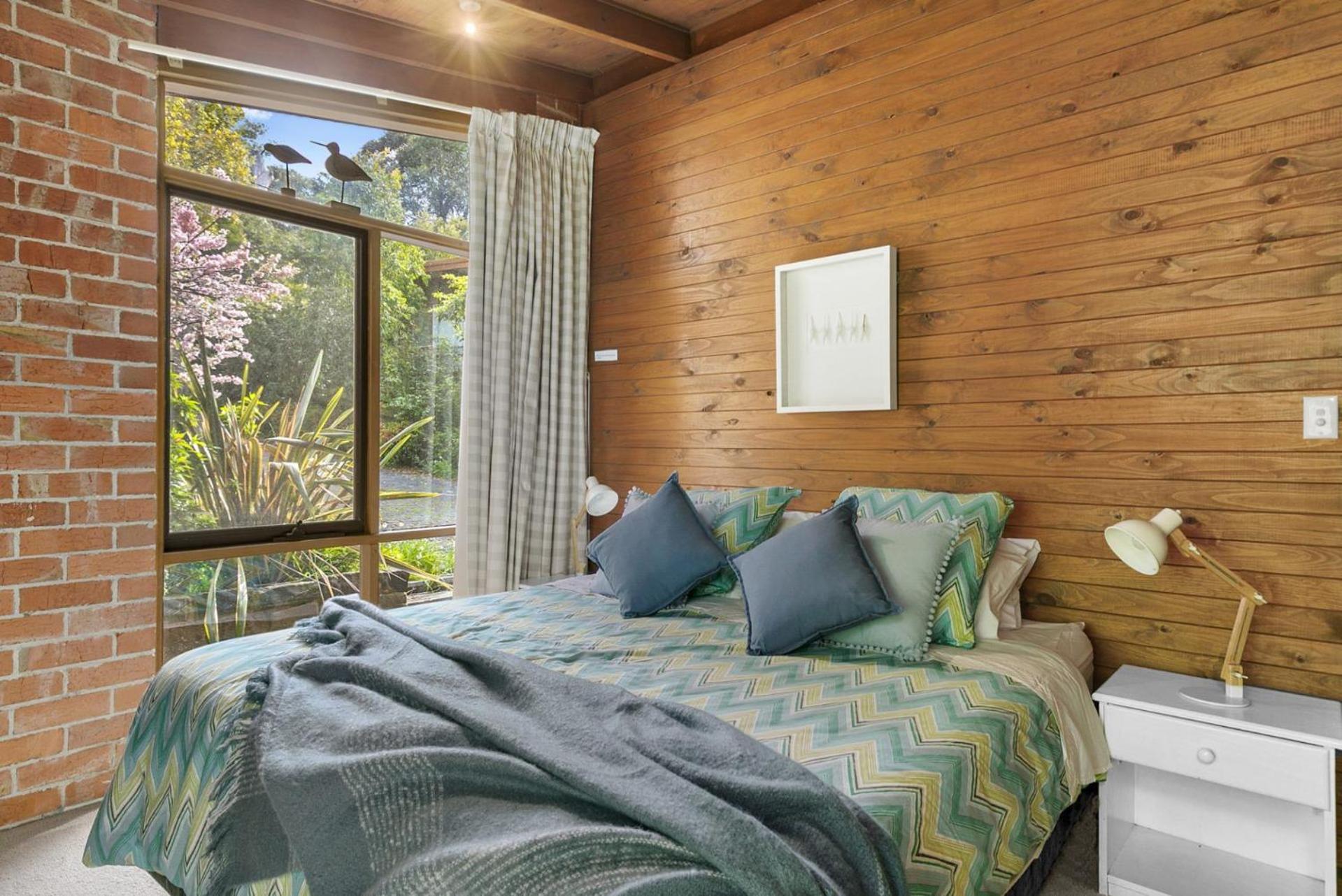 Four-Bedroom House photo 2