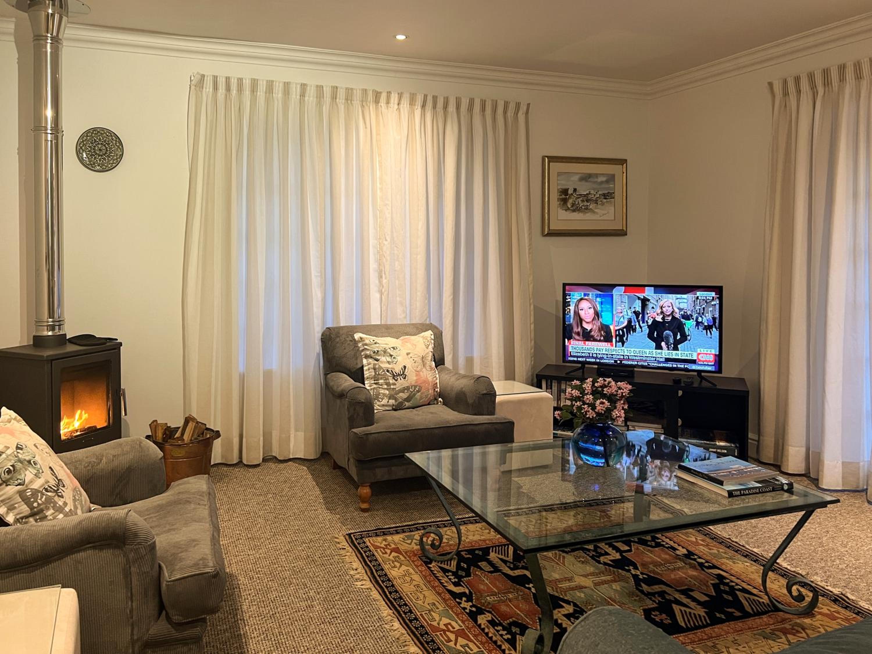 One-Bedroom House photo 2