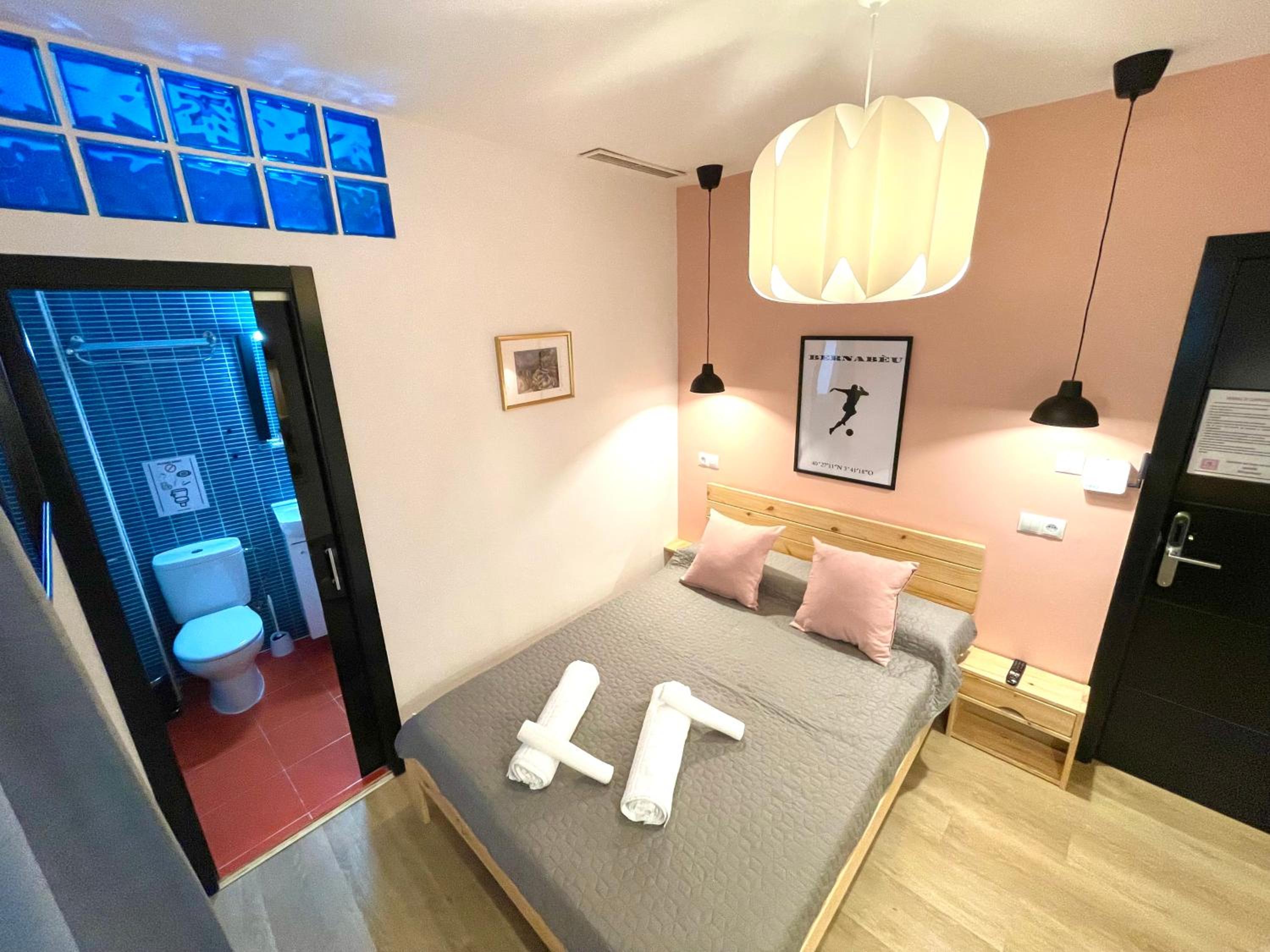 Standard Double Room - Photo 4
