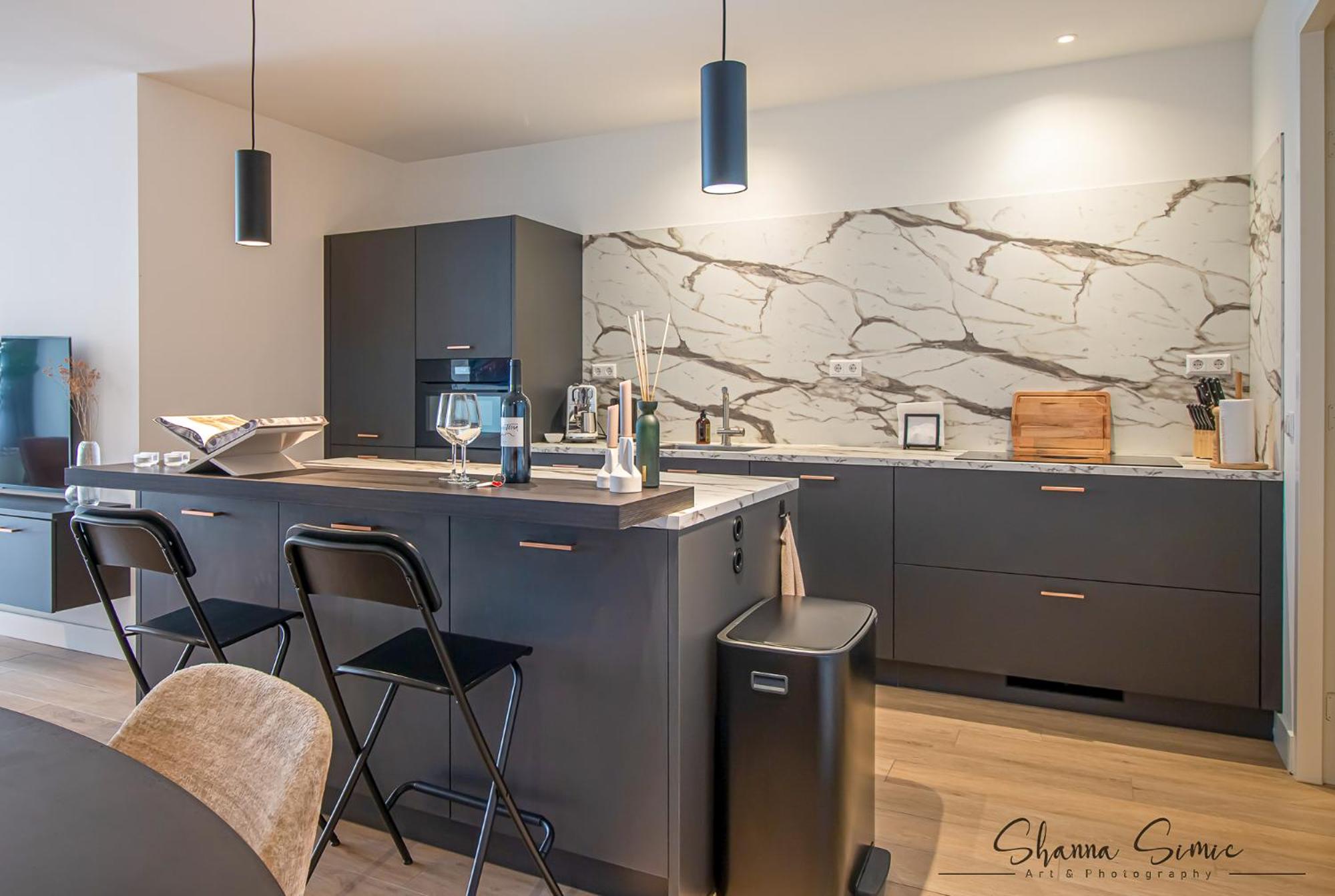 Two-Bedroom Apartment - Photo 19