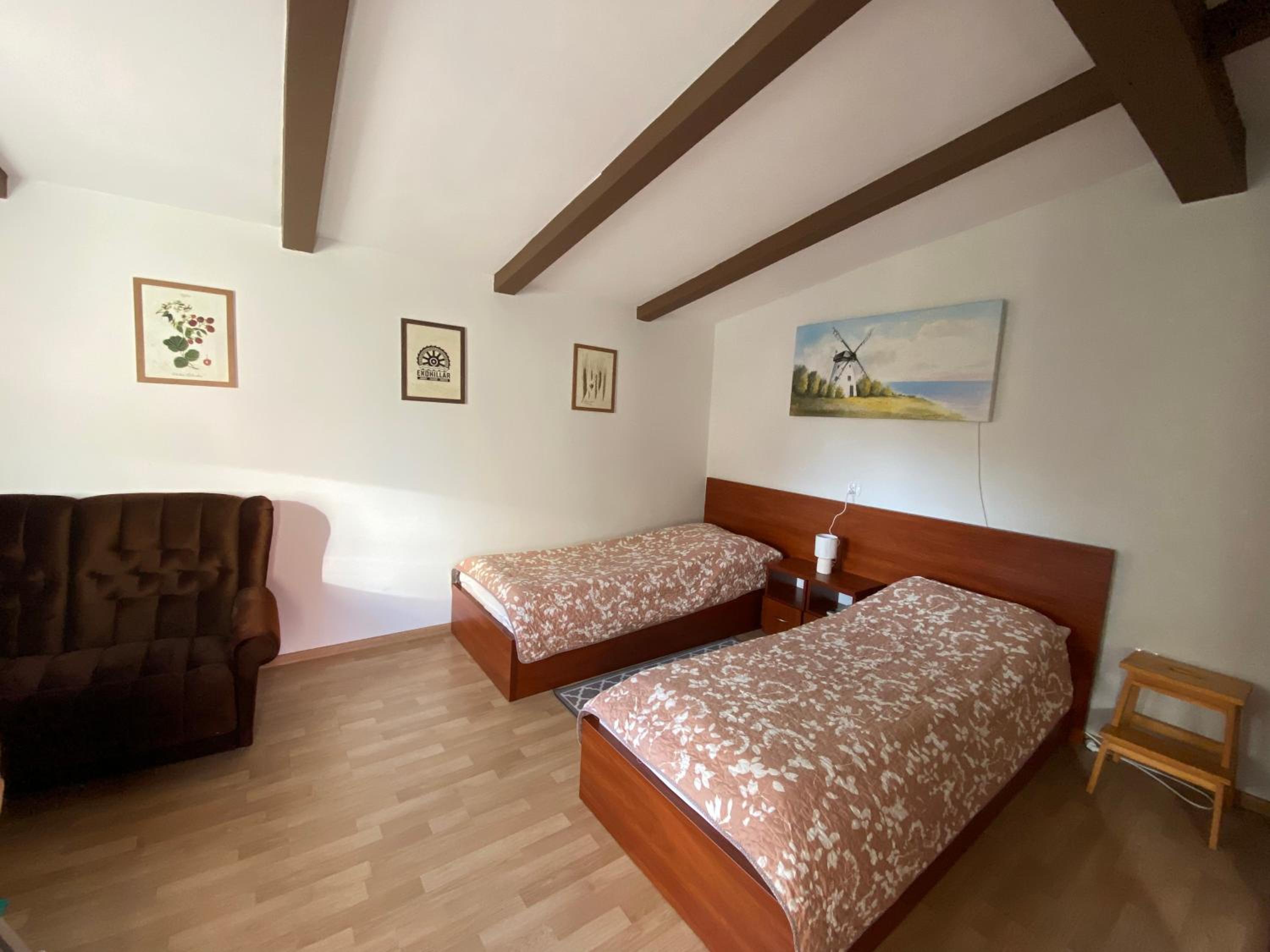 Double Room with Private Bathroom photo 1