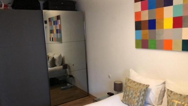 One-Bedroom Apartment photo 3