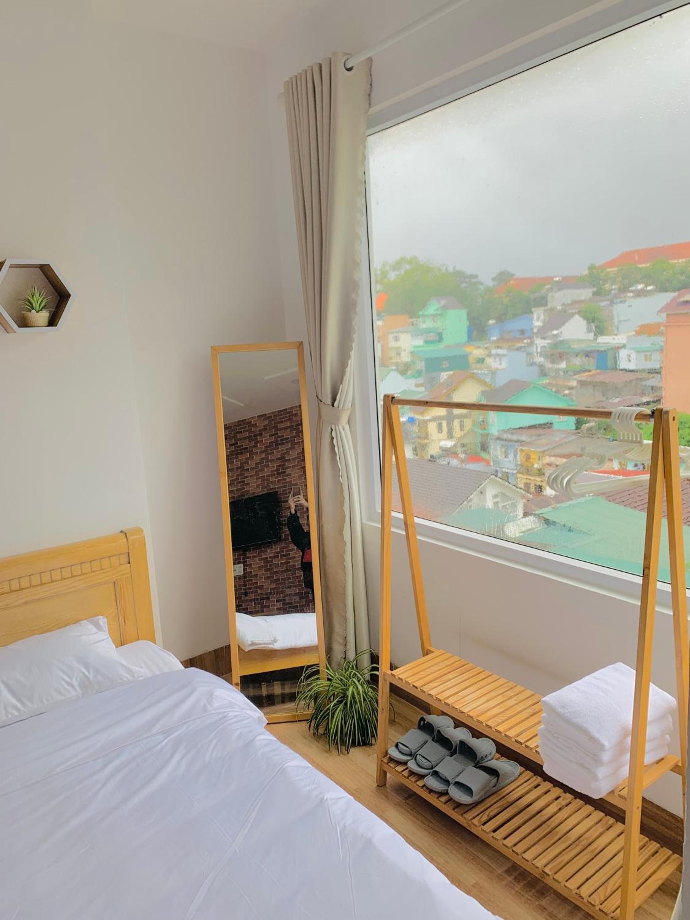 Quadruple Room with Balcony photo 3