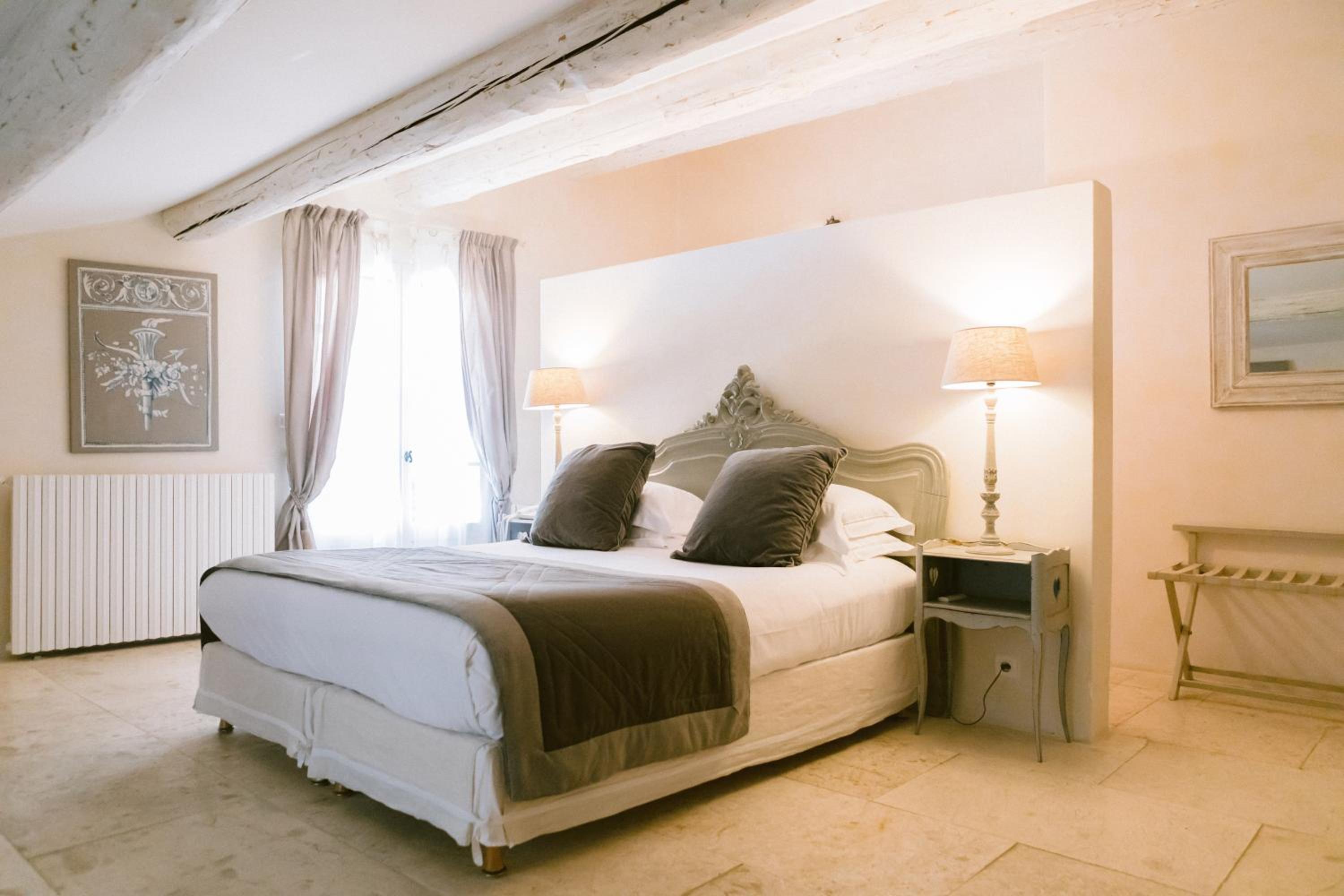 Deluxe Double Room photo 3