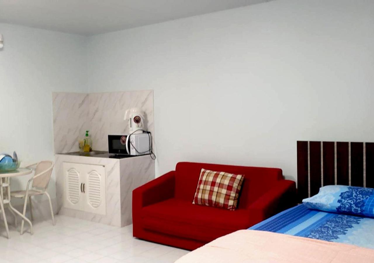 One-Bedroom Apartment - Photo 22