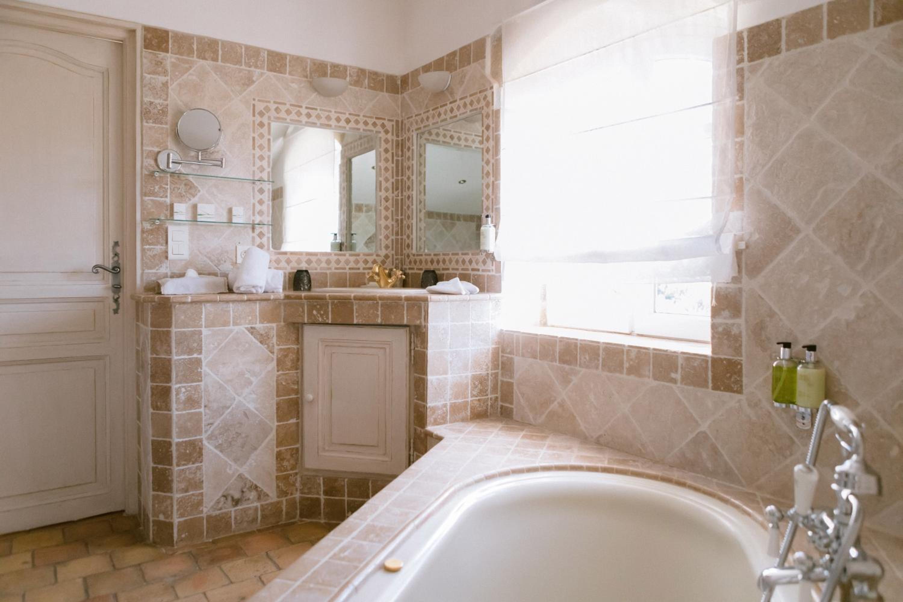Suite with Terrace photo 2