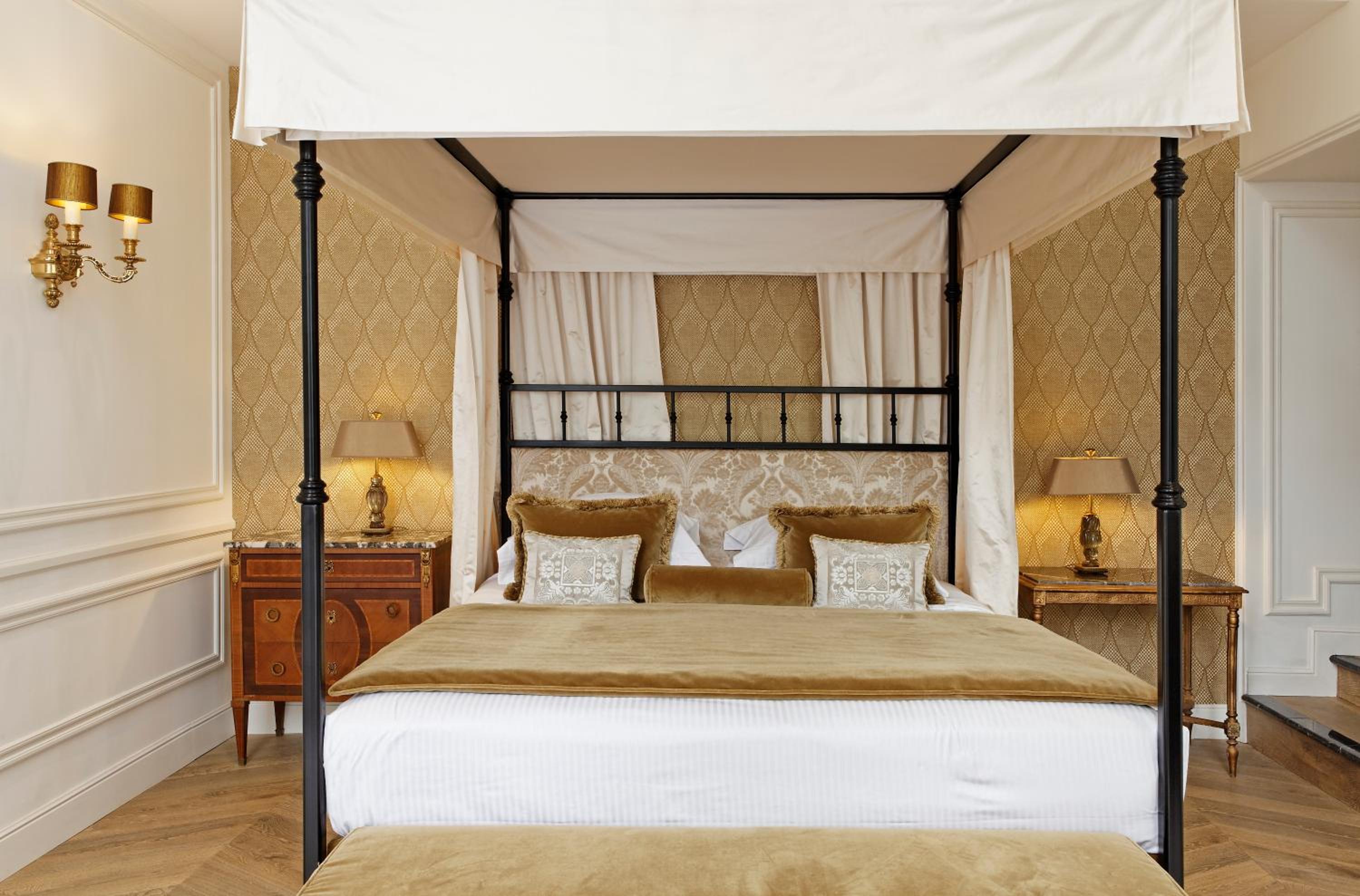 Suite Junior Deluxe Suite Junior Deluxe