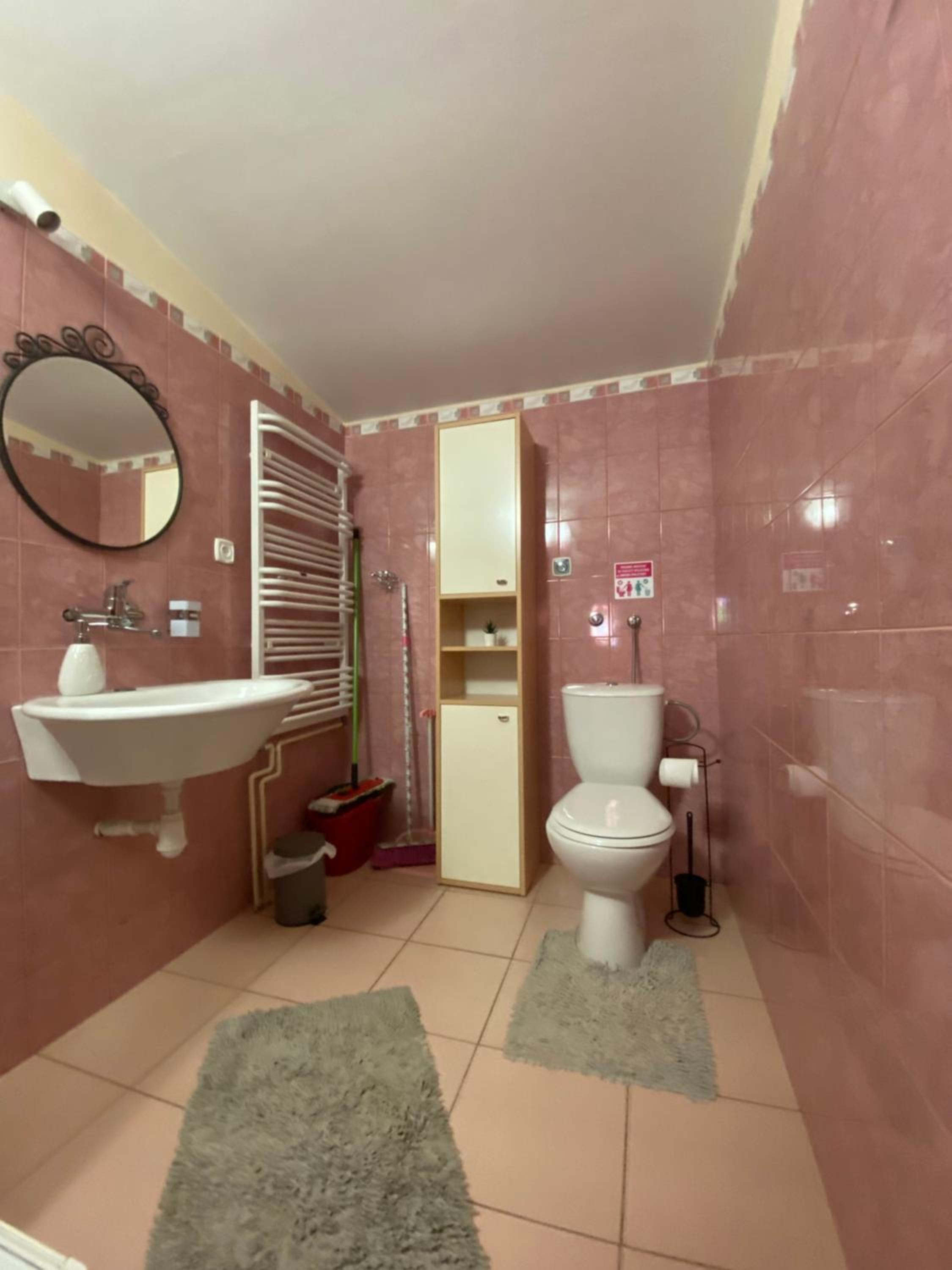 Double Room with Private Bathroom photo 2