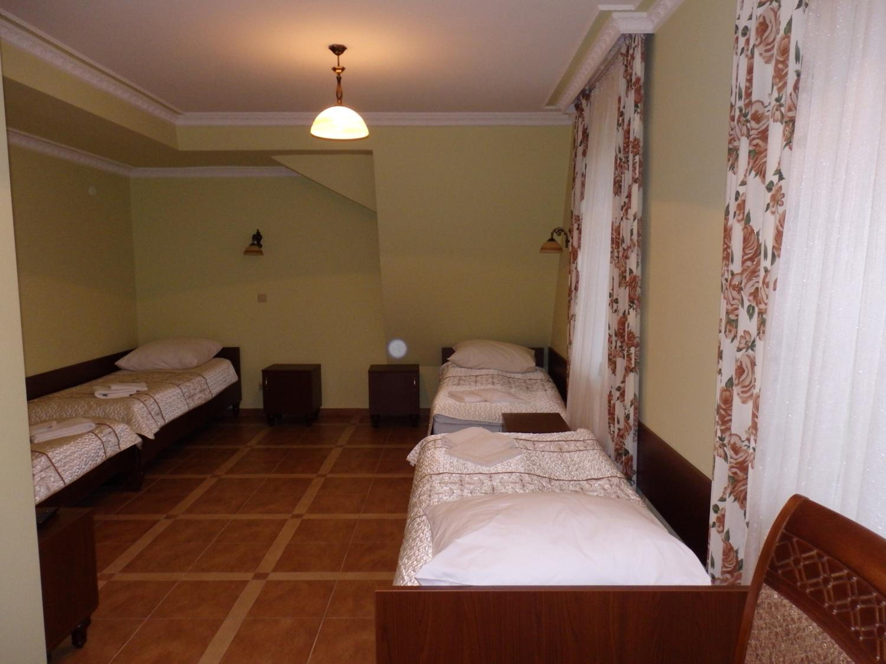 Luxury Quadruple Room - Photo 2