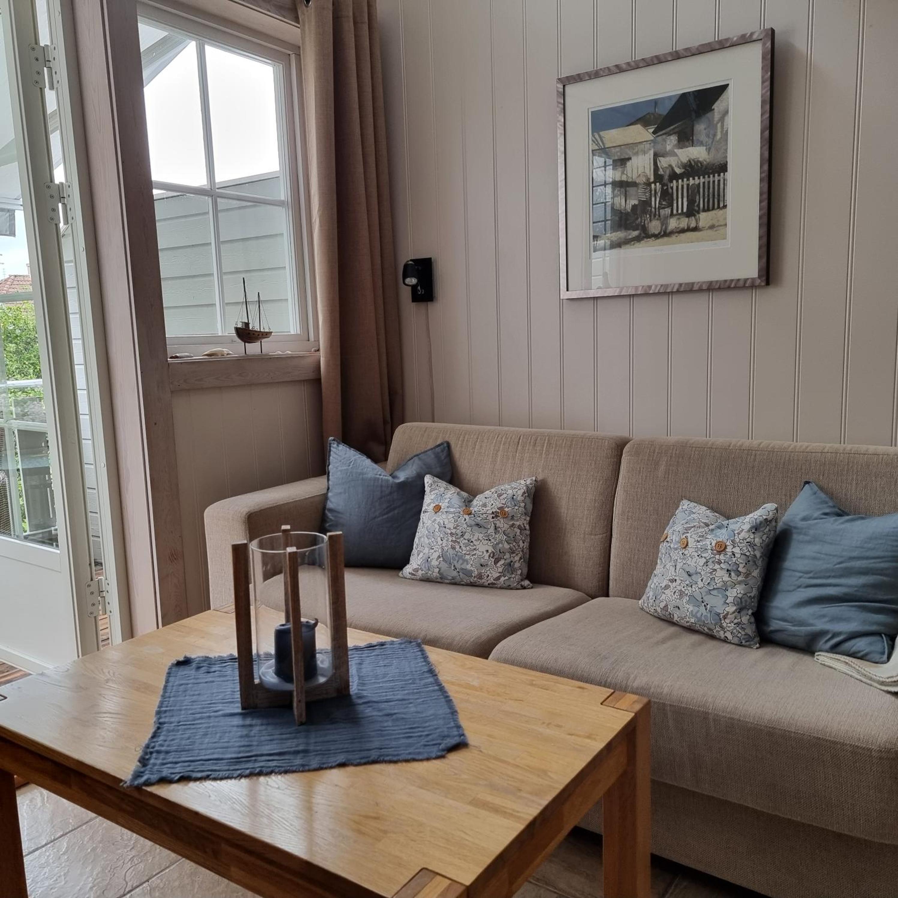 Apartment photo 1