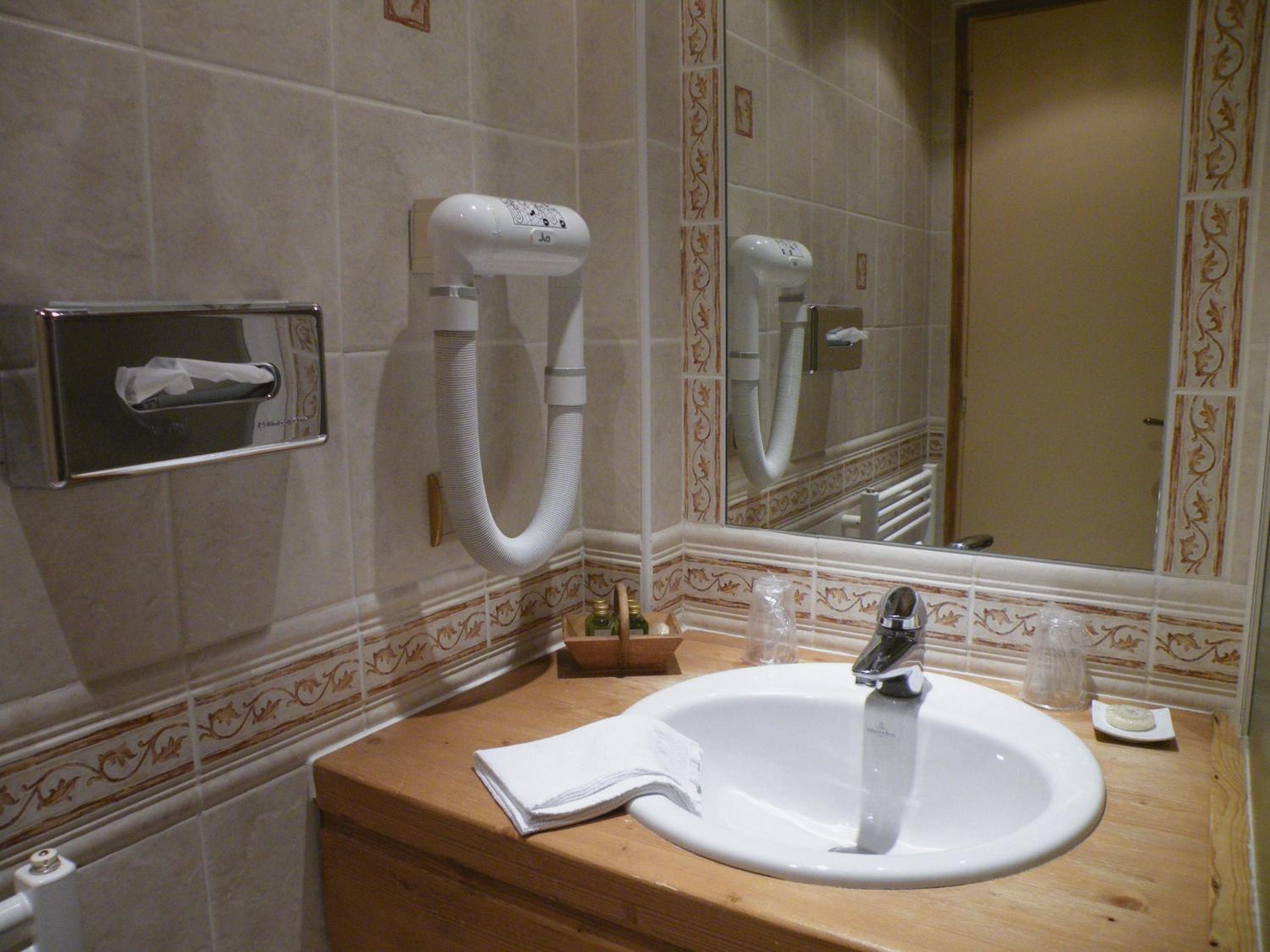 Quadruple Room photo 3