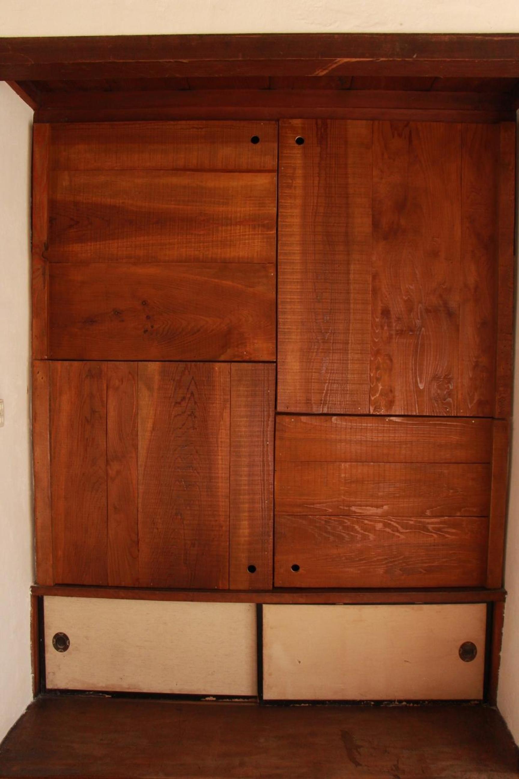Japanese-Style Family Room photo 3