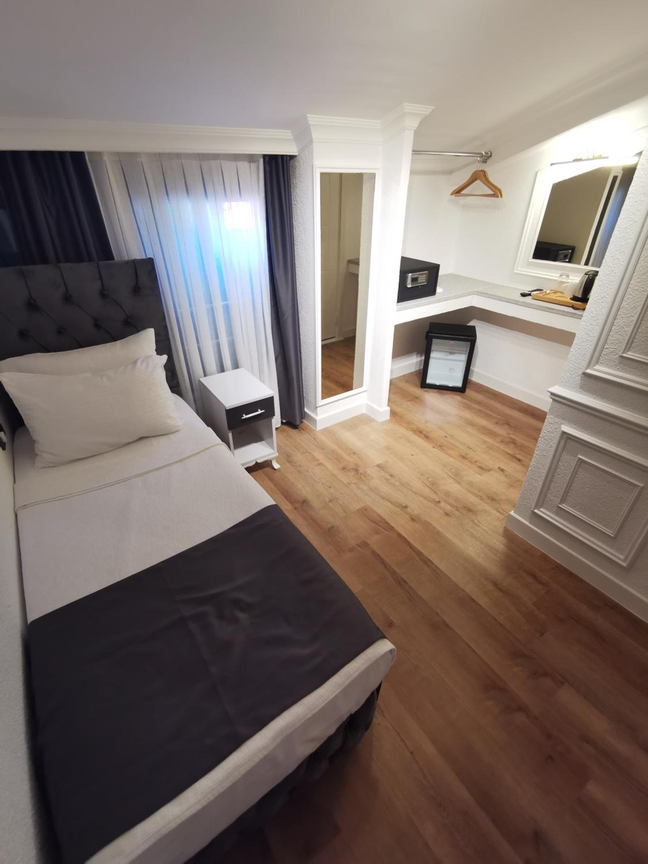 Budget Single Room photo 1