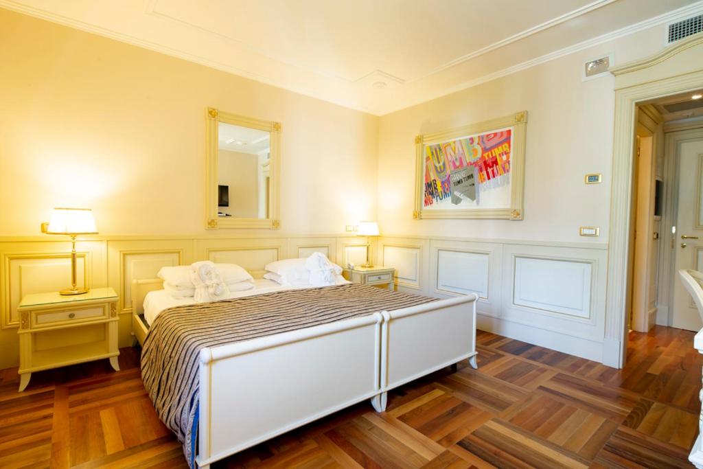 Superior Double Room - Photo 2