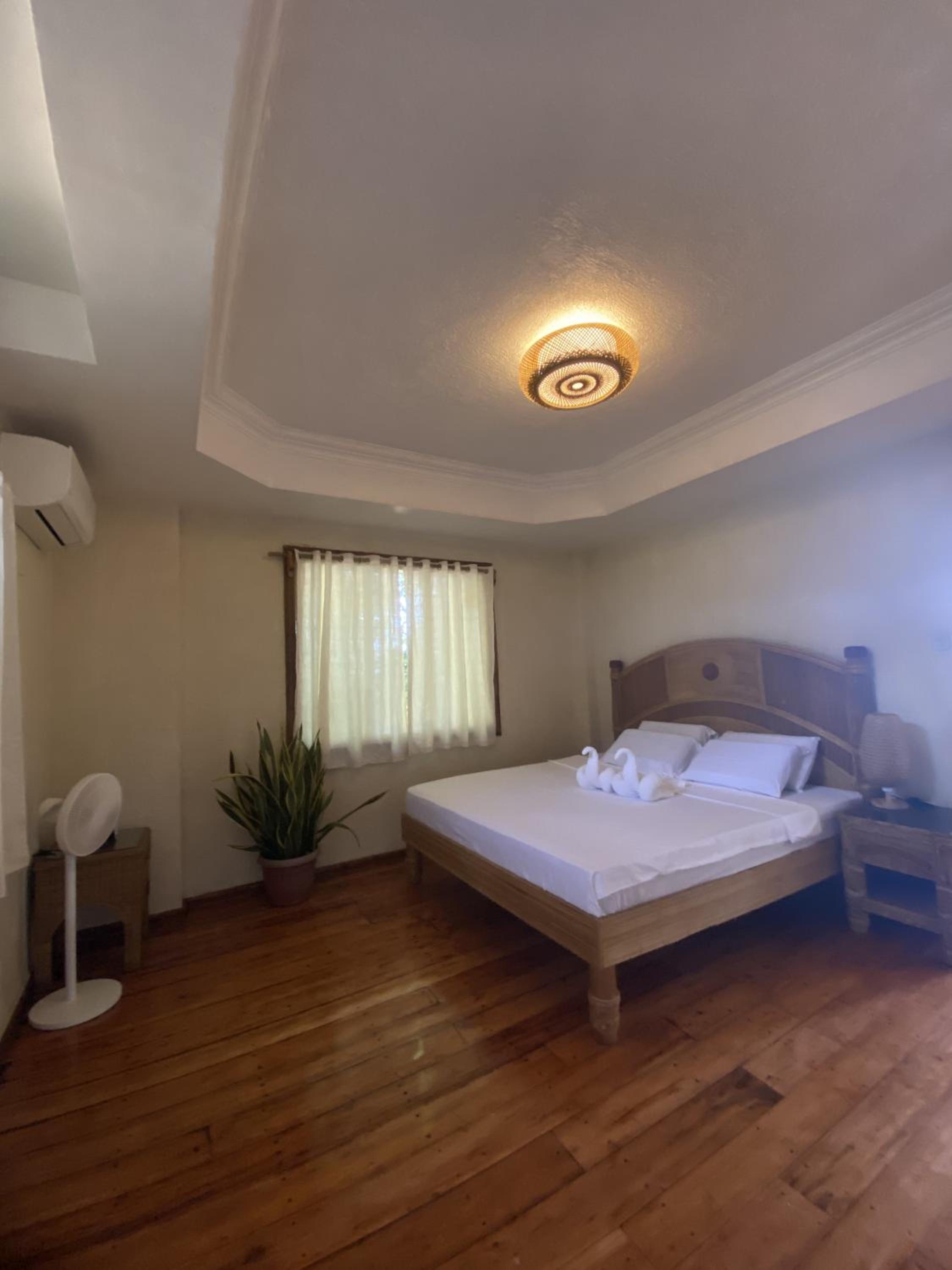 King Suite with Sea View photo 3