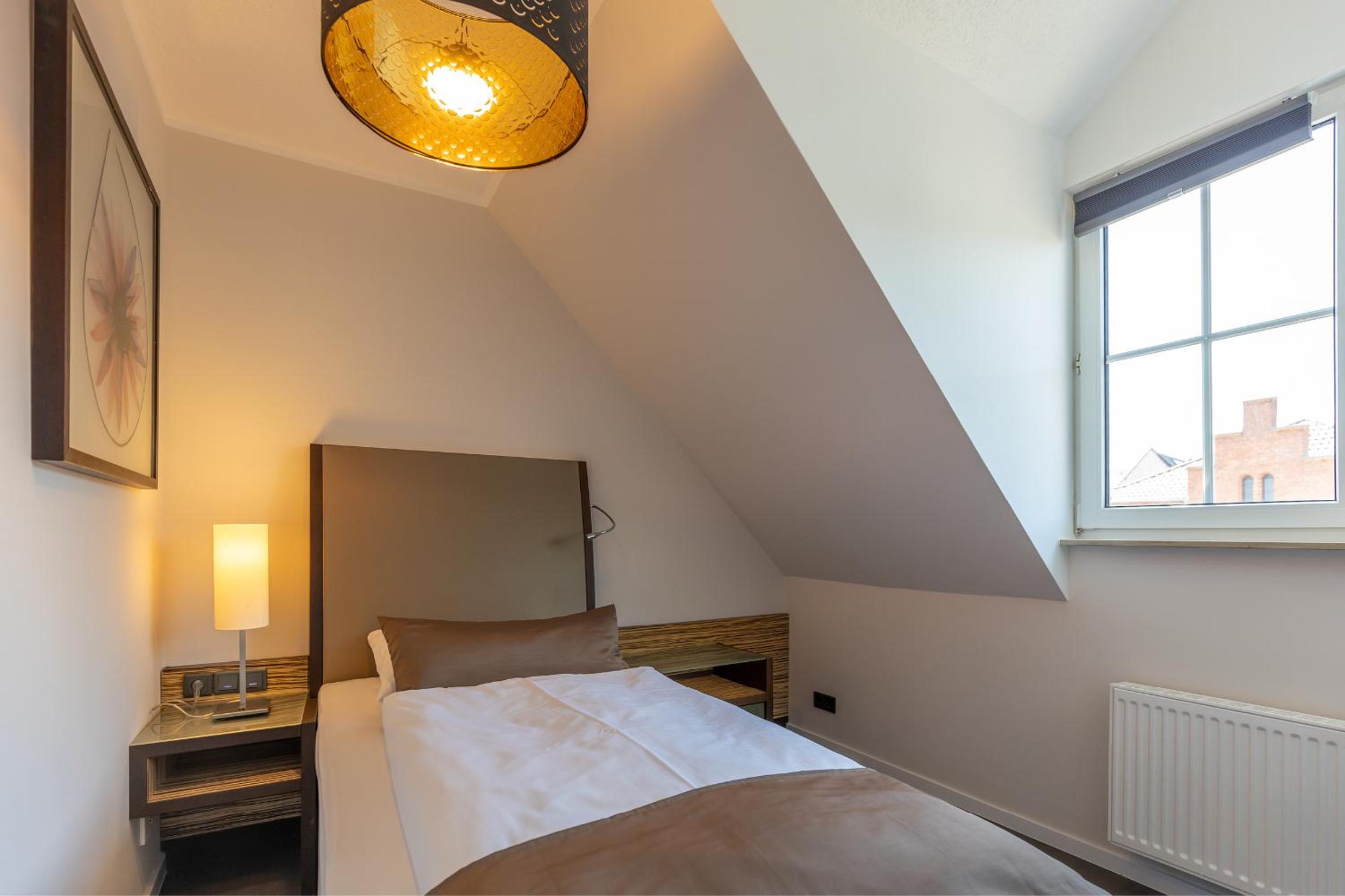 Duplex Suite - Photo 11