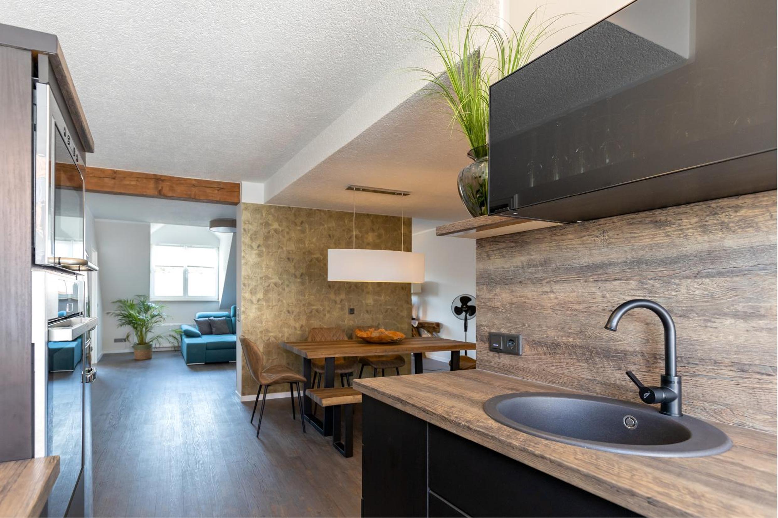 Duplex Suite - Photo 7