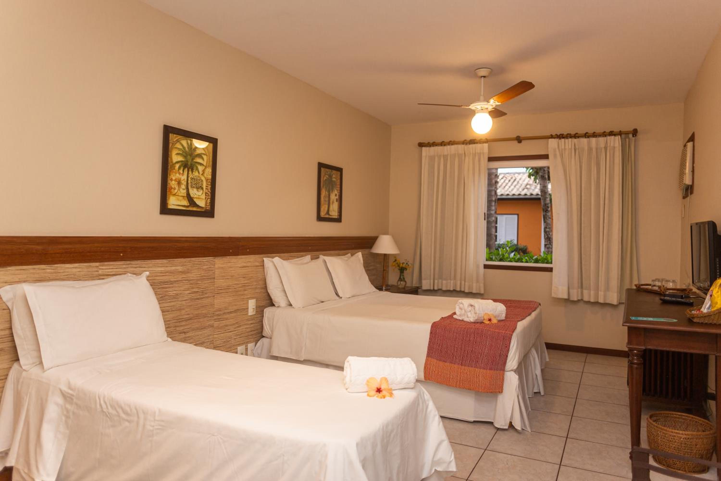 Triple Room with Garden View