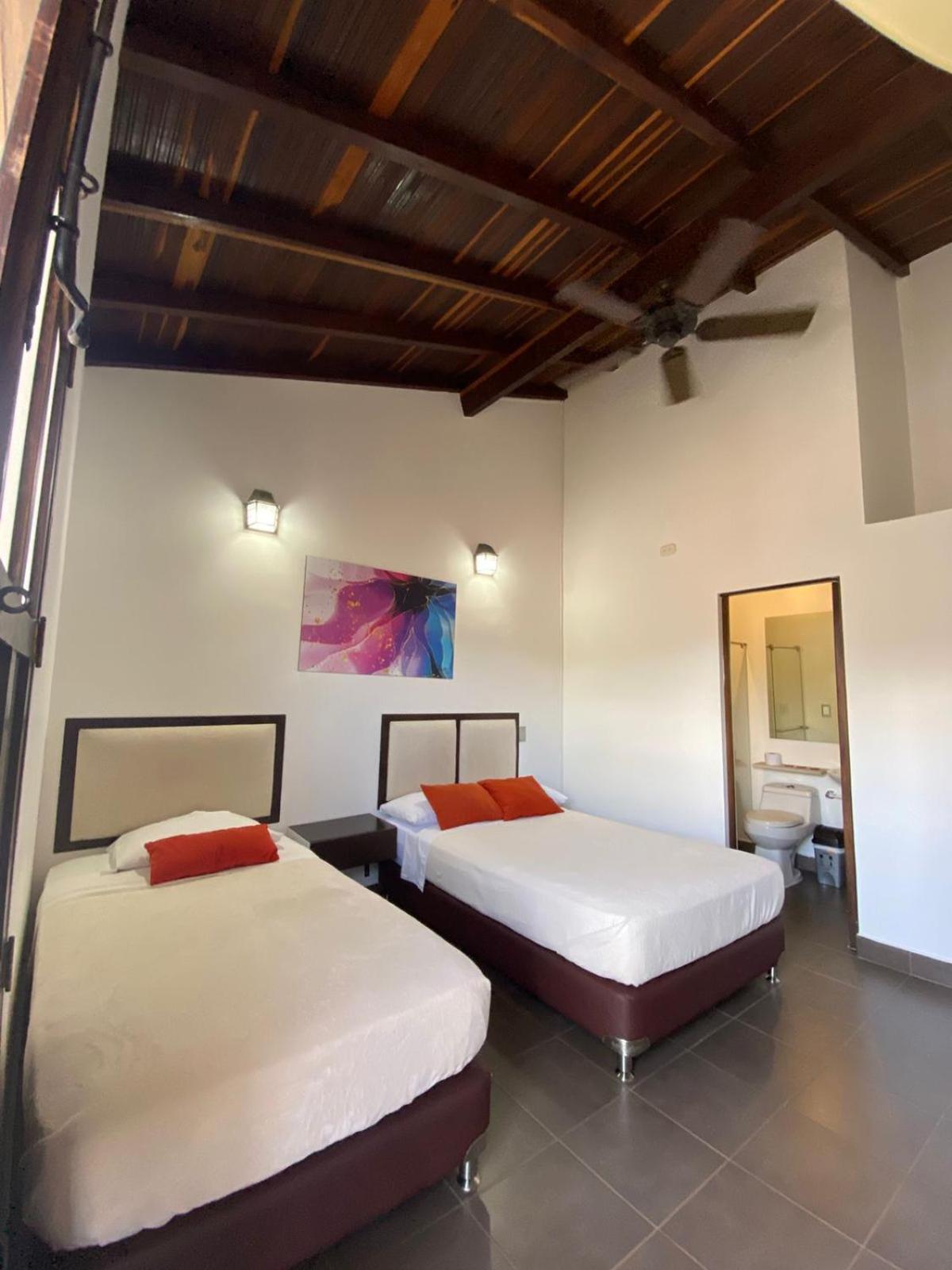 Triple Room with Balcony photo 1