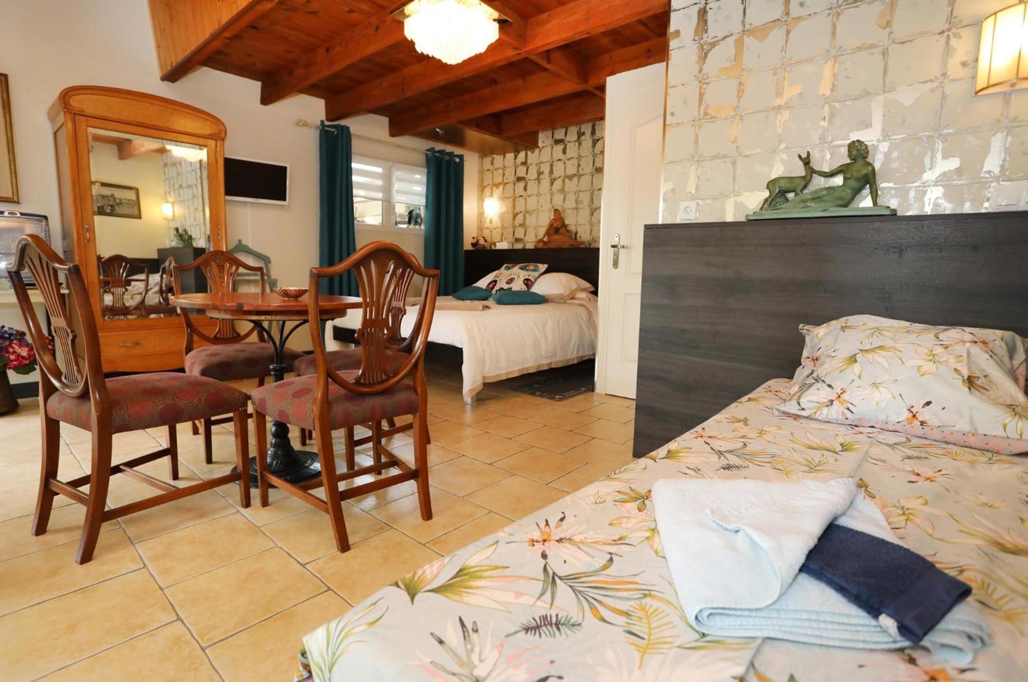 Quadruple Room with Shower photo 1