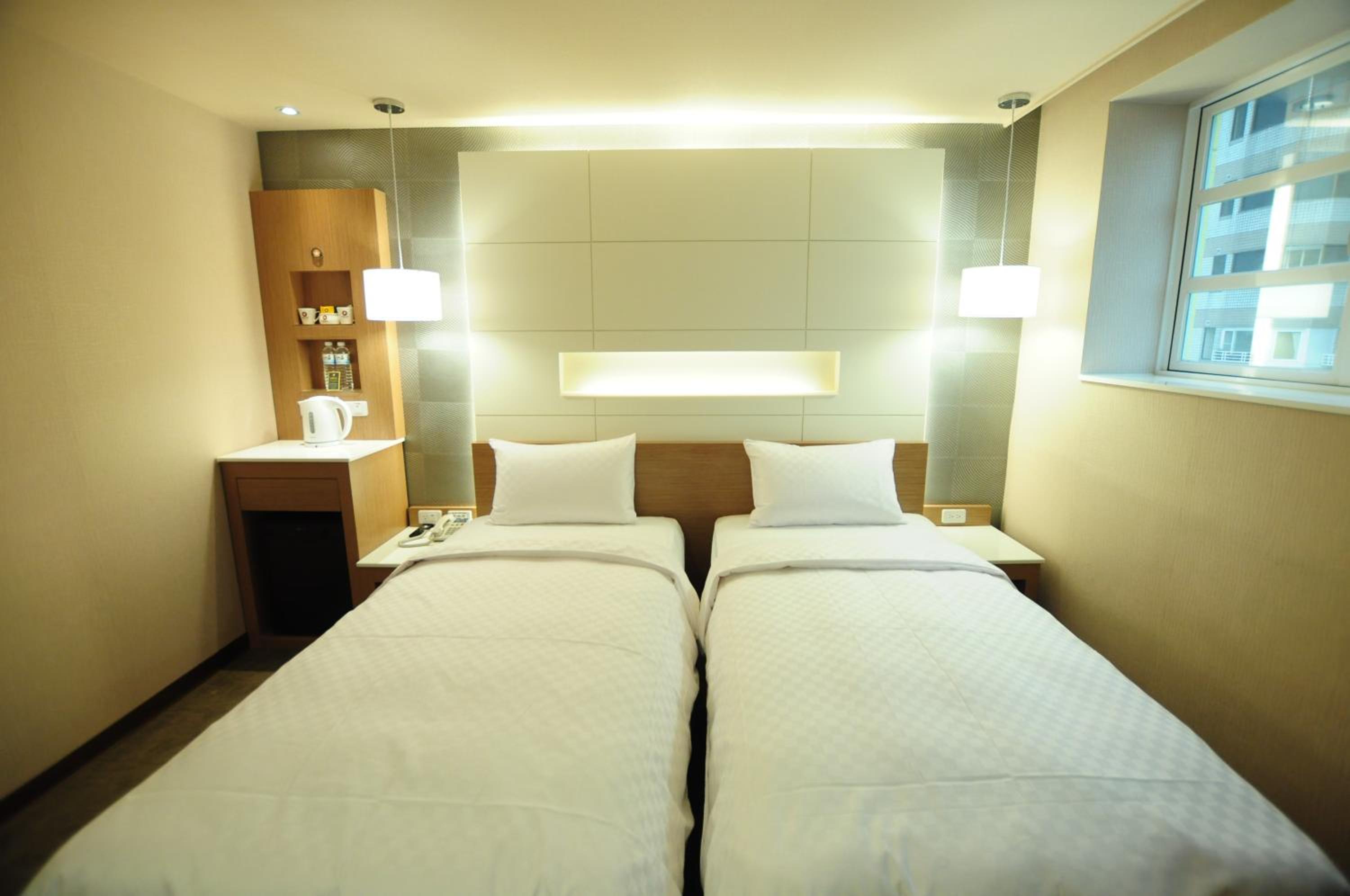 Business Twin Room