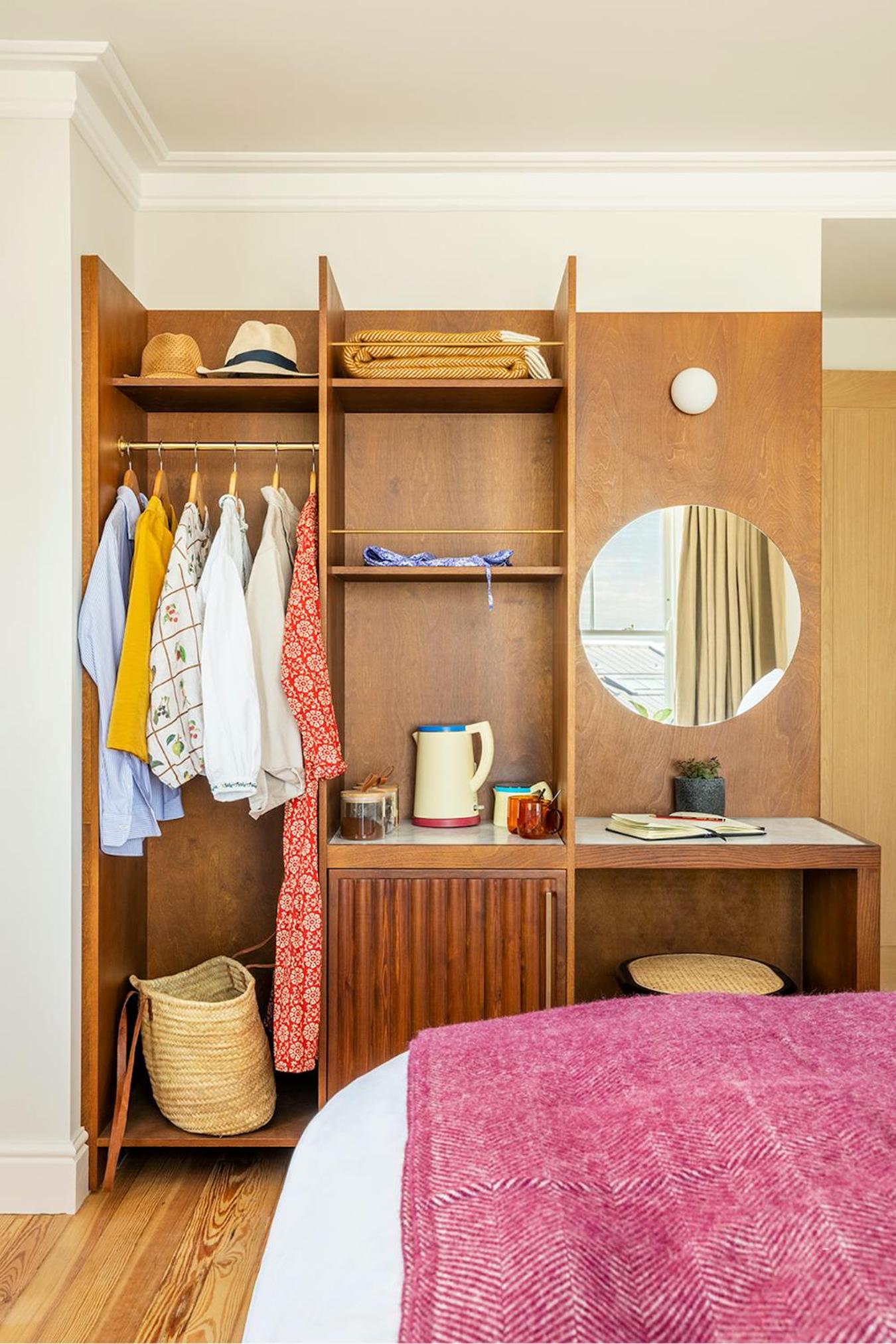 Superior King Room - Photo 6