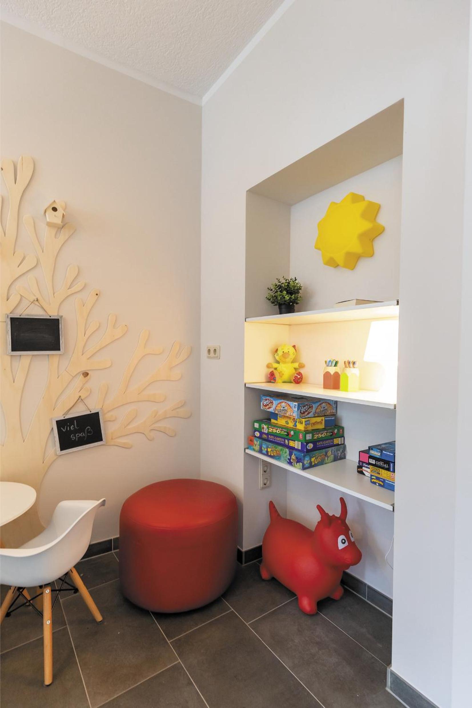 Two-Bedroom Apartment - Photo 11