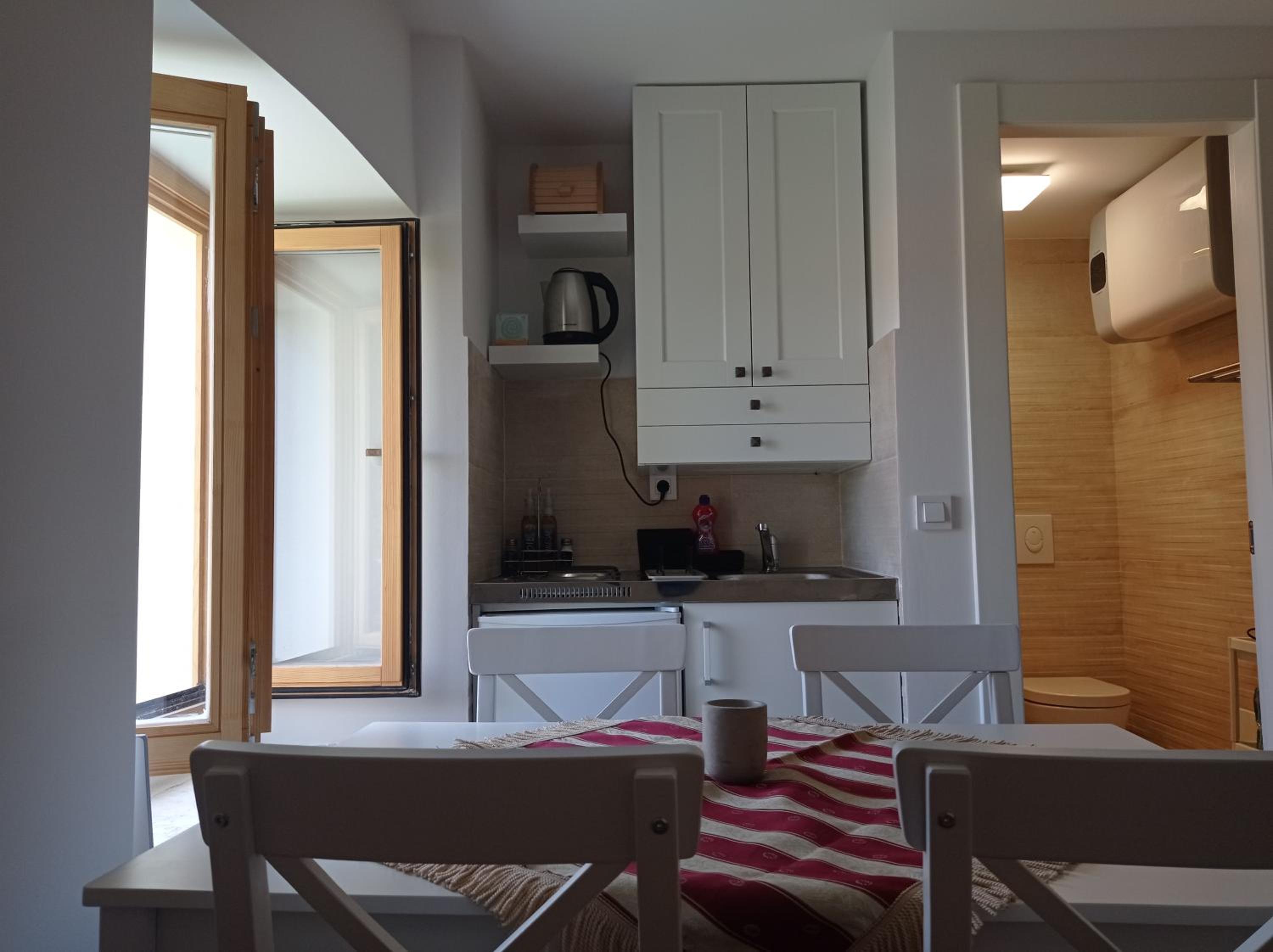 Apartment with Garden View - Photo 8