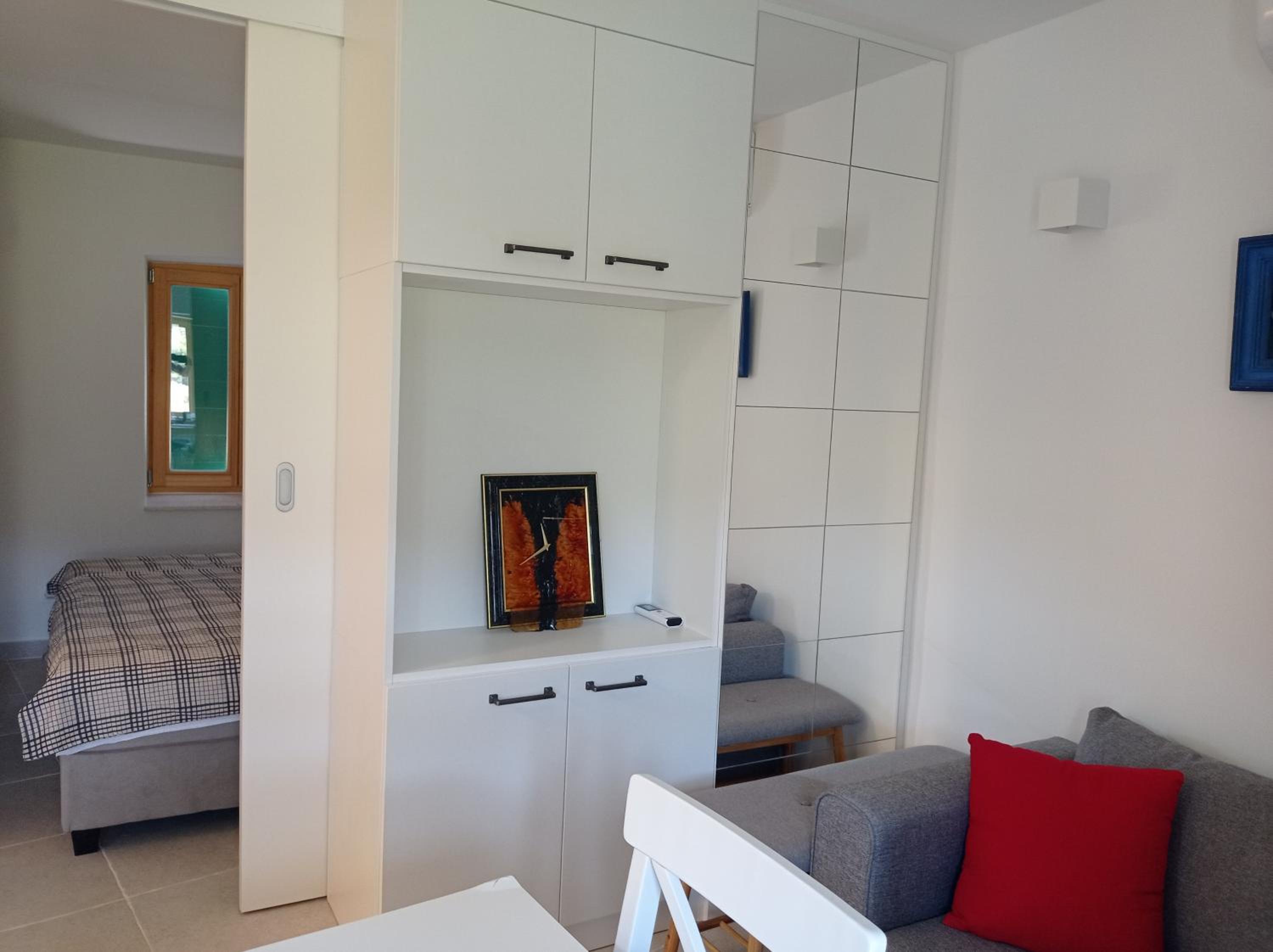 Apartment with Garden View - Photo 10