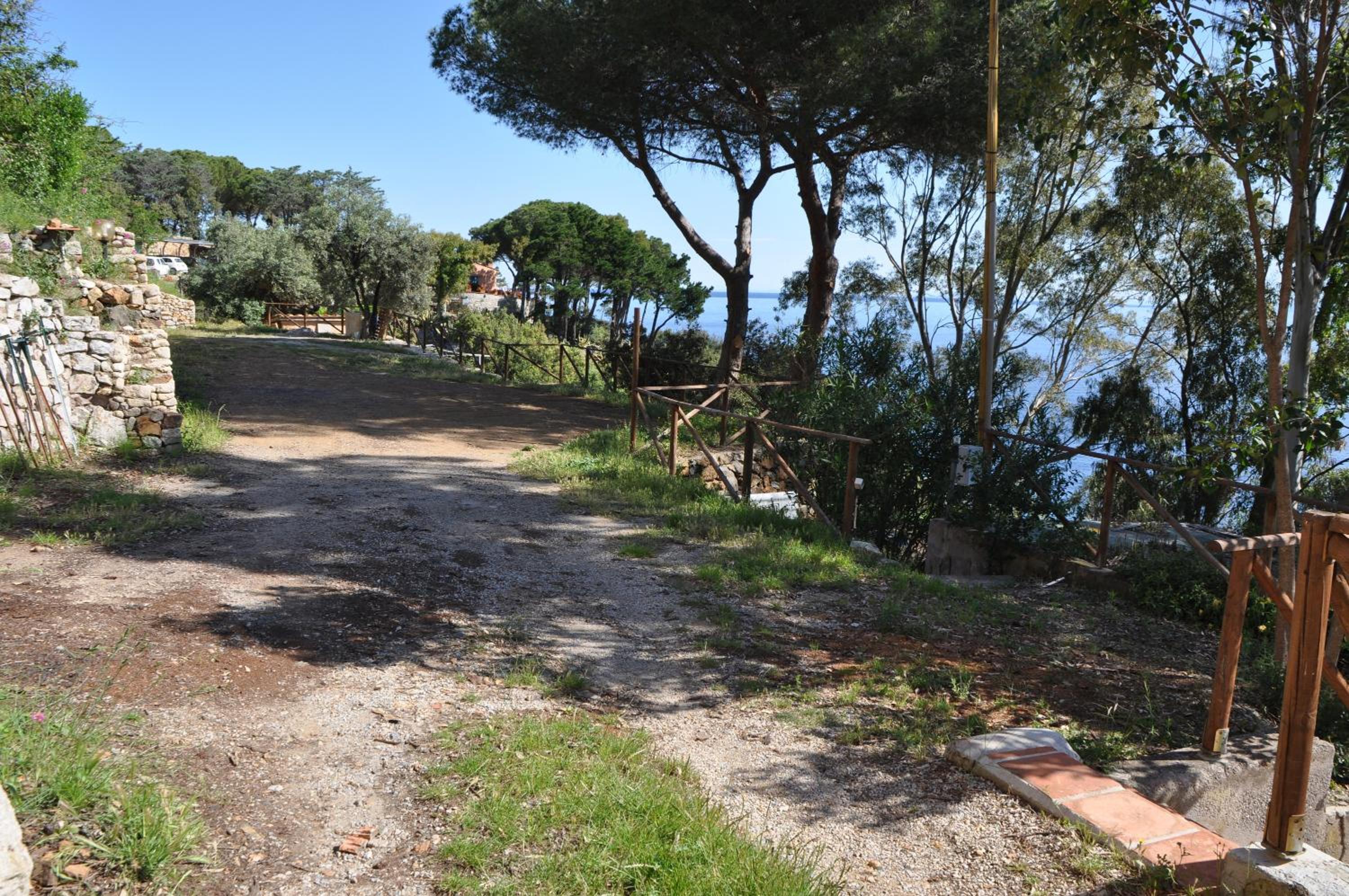 Studio Apartment with Sea View photo 2