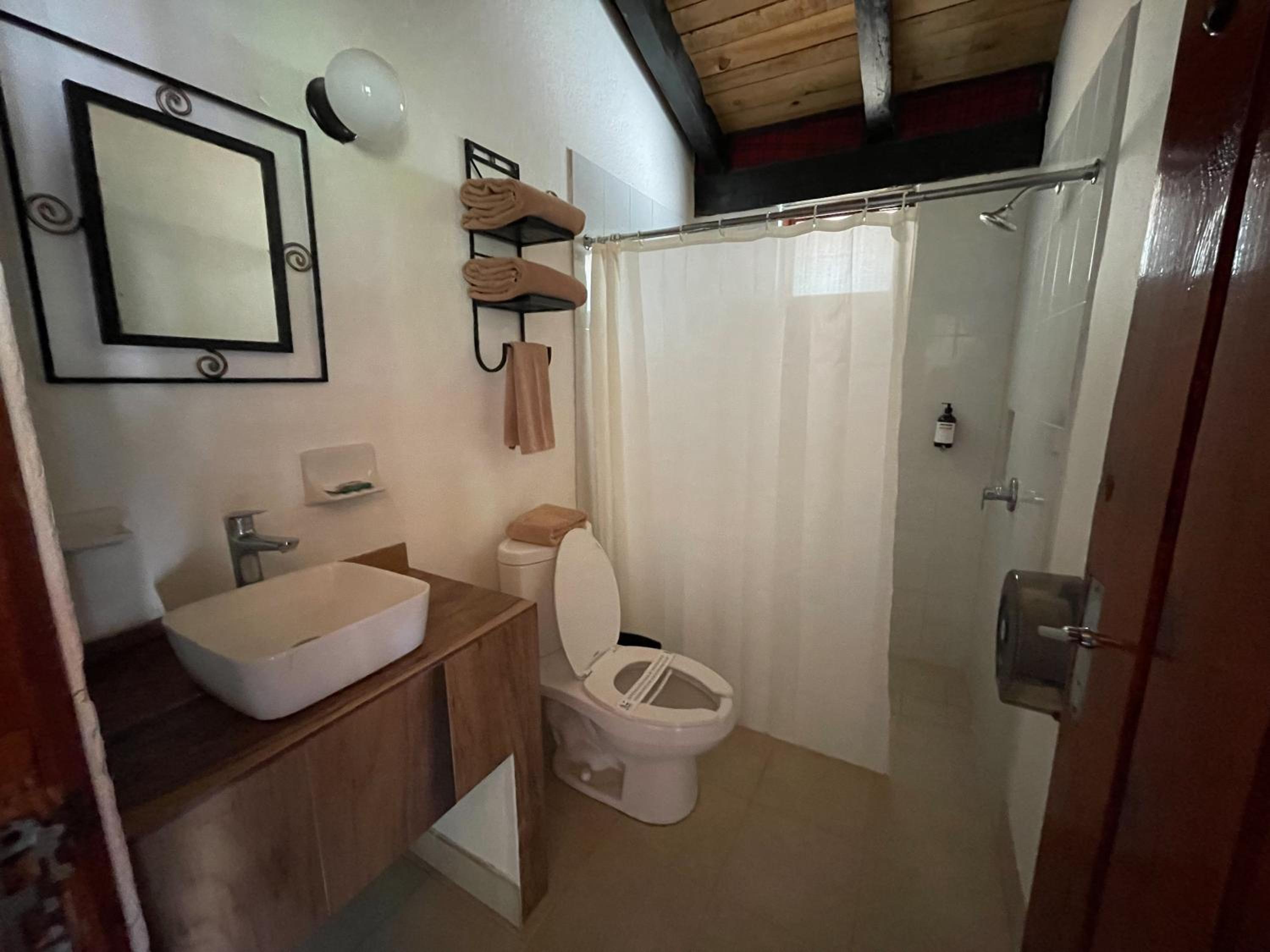 One-Bedroom Chalet - Photo 3