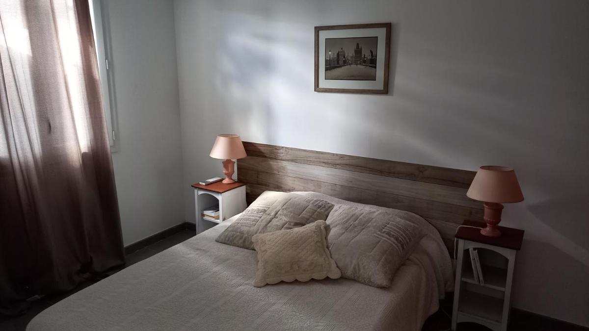 Two-Bedroom House photo 2