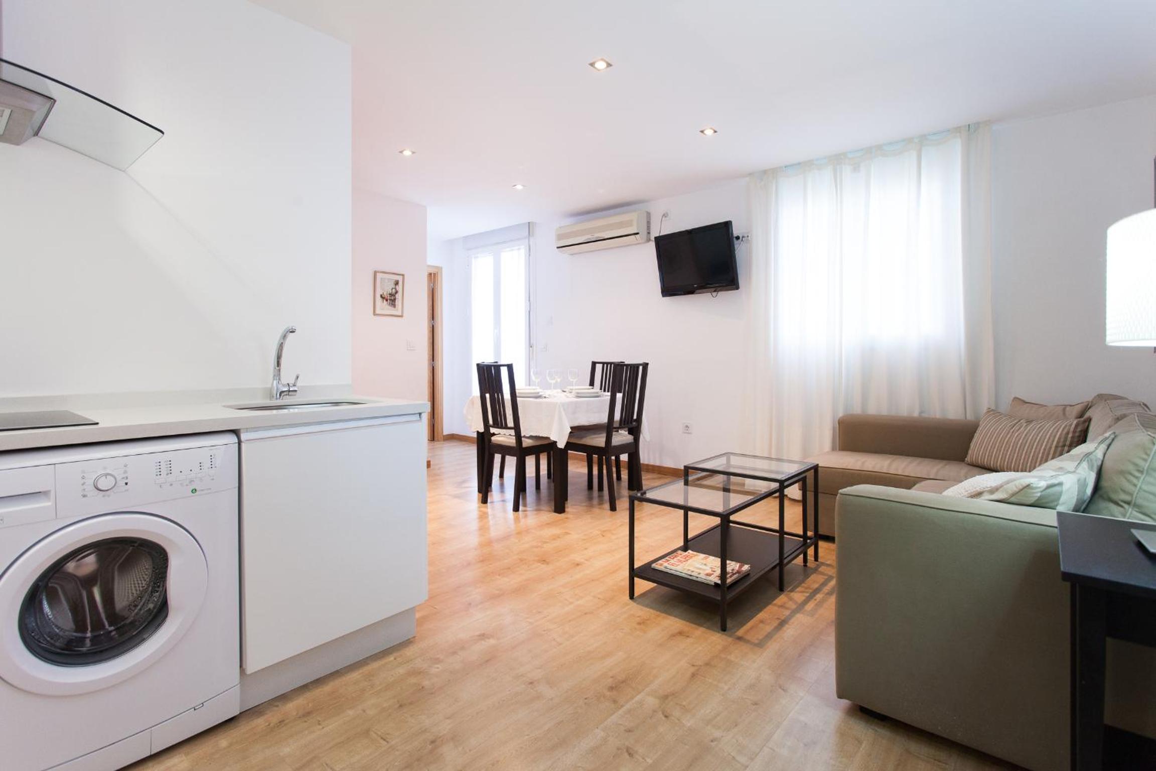Apartment with Terrace (Laraña 6.2) - Photo 6